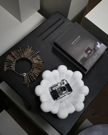 Cuenco medio Bloom Tray Ø28,5 cm - Bone white - 101 Copenhagen