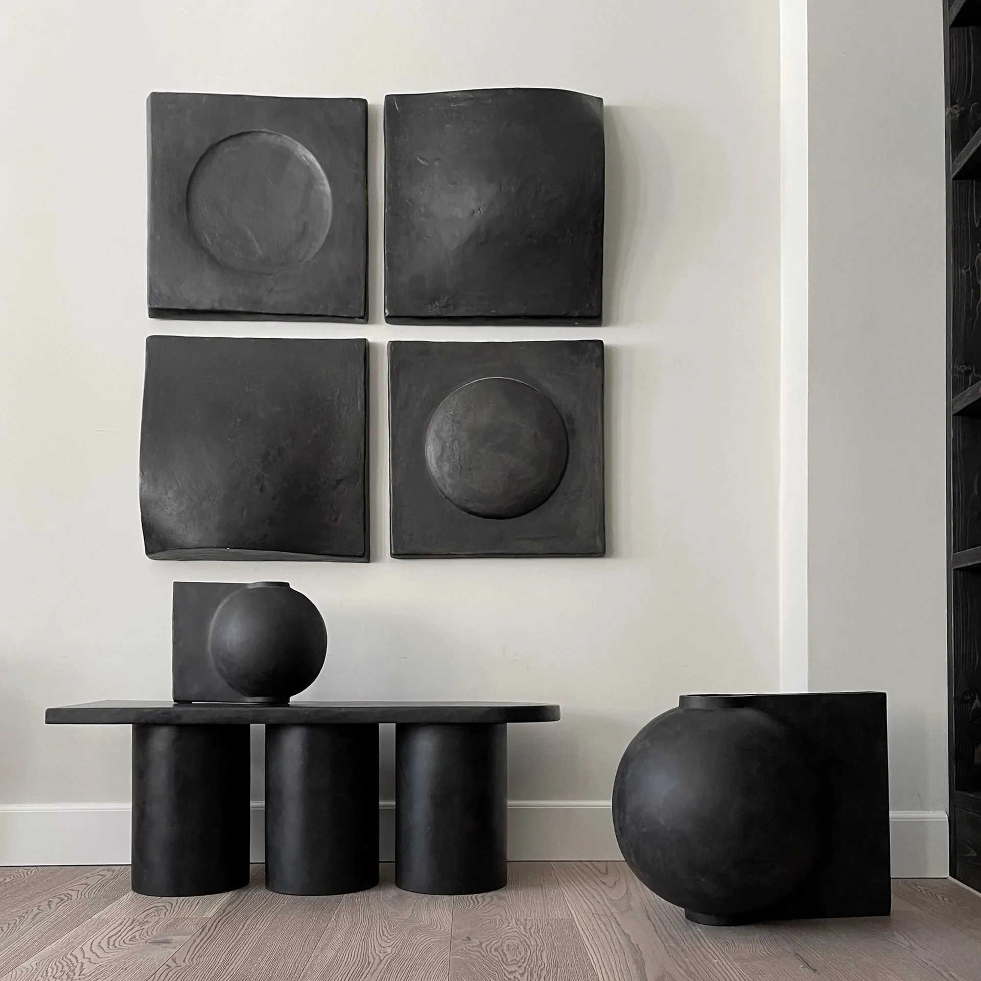 Decoración de pared Sculpt Art Shield 58x58 cm, Coffee 101 Copenhagen