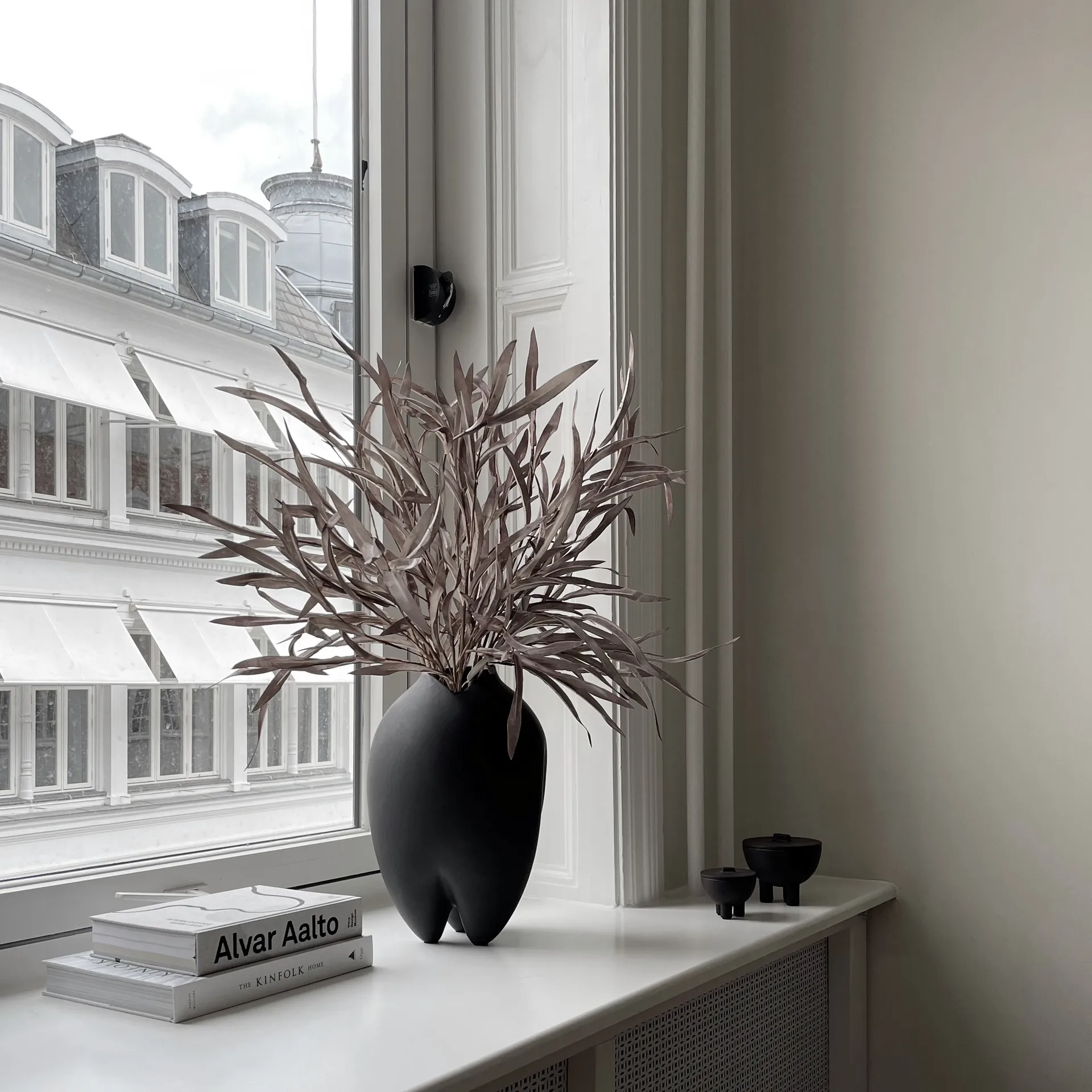 Jarrón estrecho Sumo, Coffee 101 Copenhagen