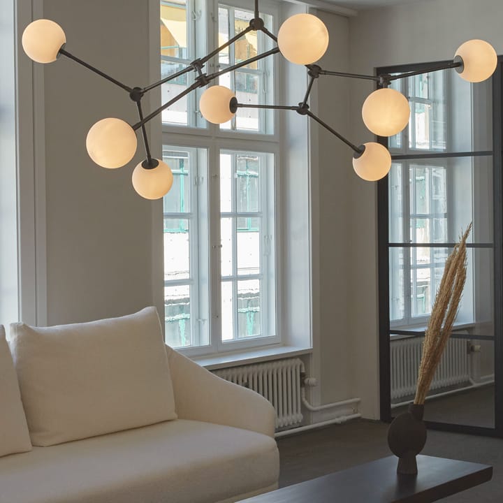 Lámpara de araña Drop Chandelier Bulp, Gris 101 Copenhagen
