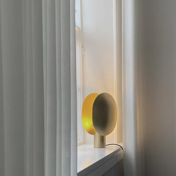 Lámpara de mesa Clam 43,5 cm - Latón - 101 Copenhagen