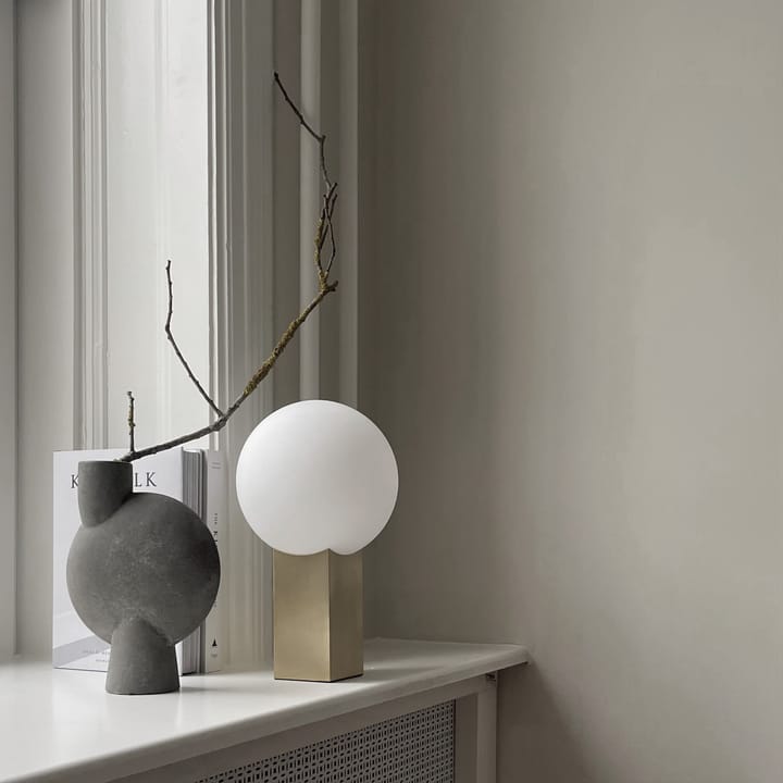 Lámpara de mesa Hoop 34 cm, Latón 101 Copenhagen
