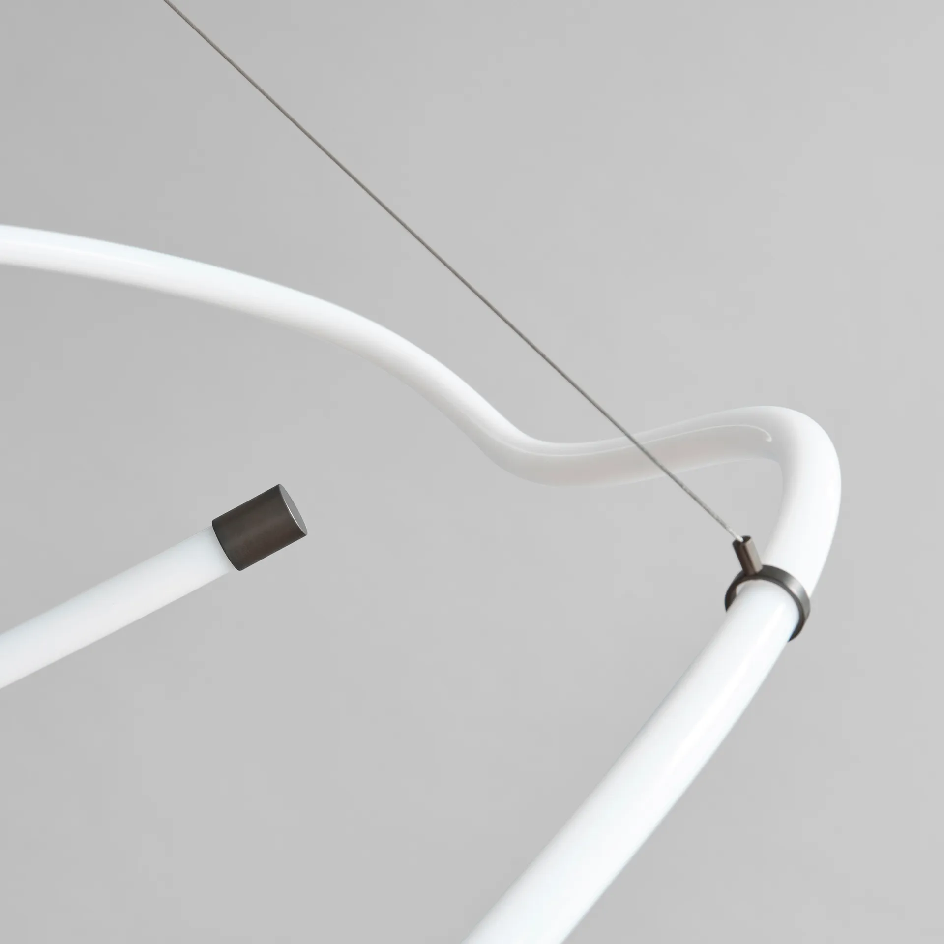 Lámpara de techo Ghost Chandelier big, Bronze 101 Copenhagen