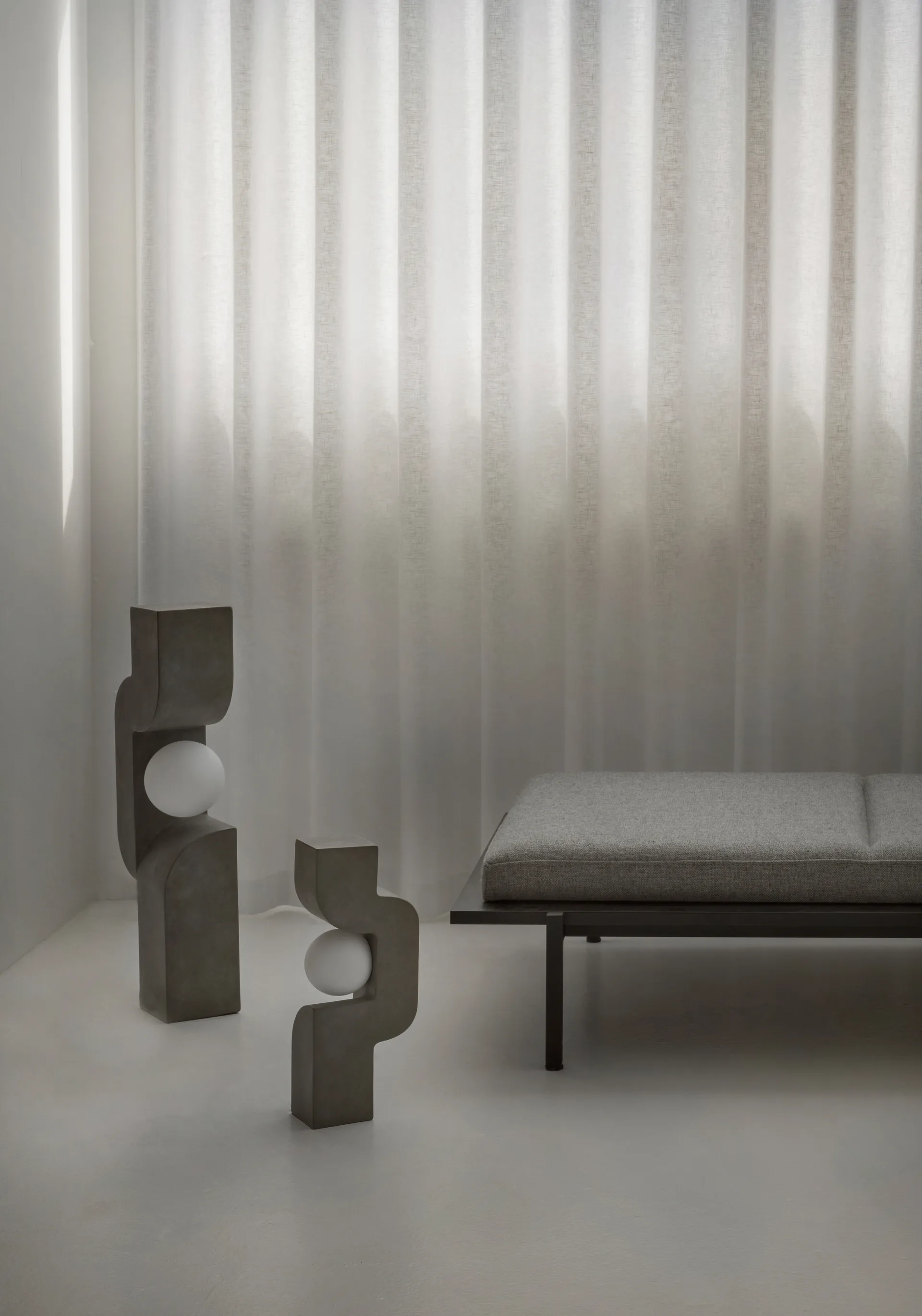 Lámpara Sitting Man Dark grey, 16x42,5 cm  101 Copenhagen