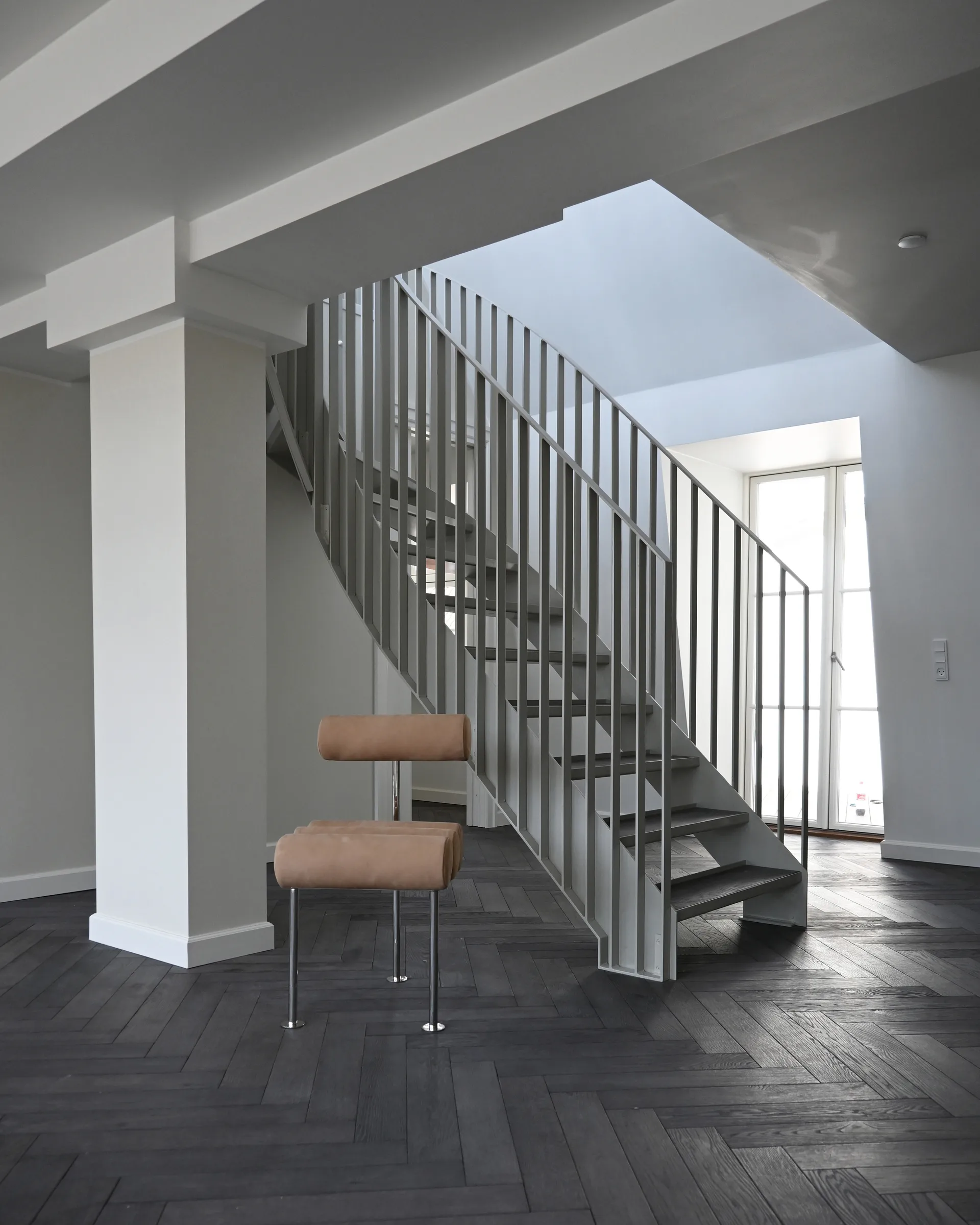 Silla de comedor Hiro, Acero inoxidable-nobuk 101 Copenhagen