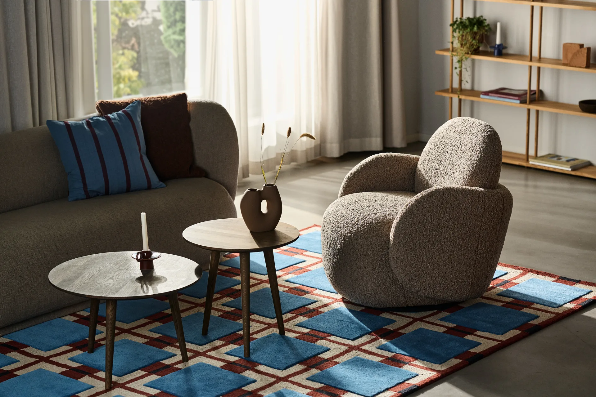 Butaca Mo con función giratoria, Glore brown 1898