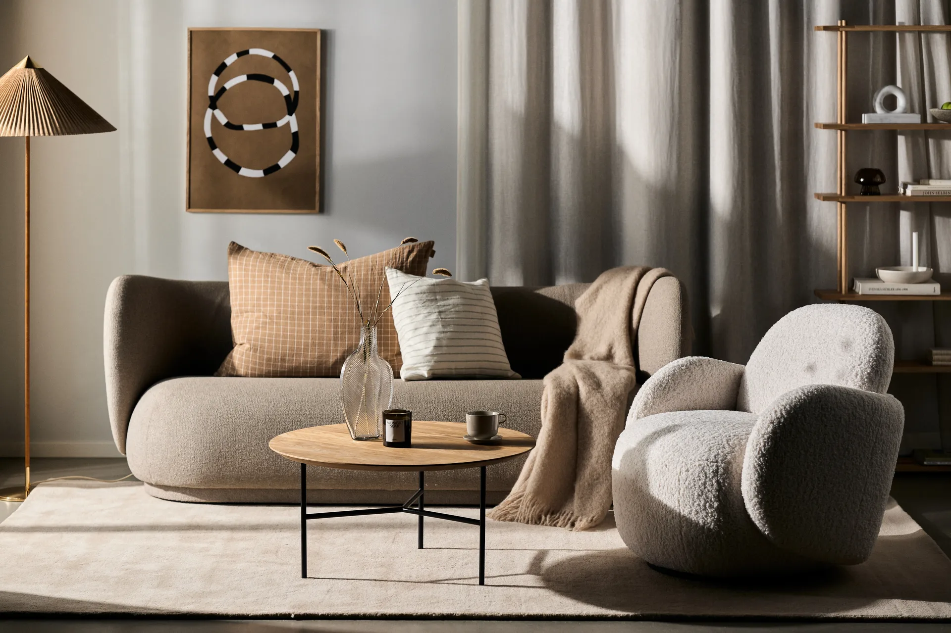 Butaca Mo con función giratoria, Glore White 1243 1898