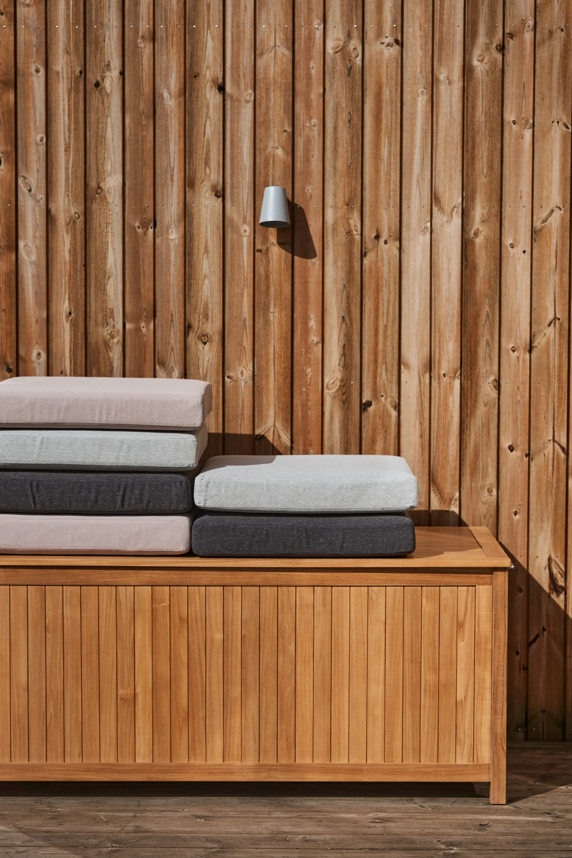 Cojín para silla Nydala 40,6x45 cm, Gris oscuro 1898