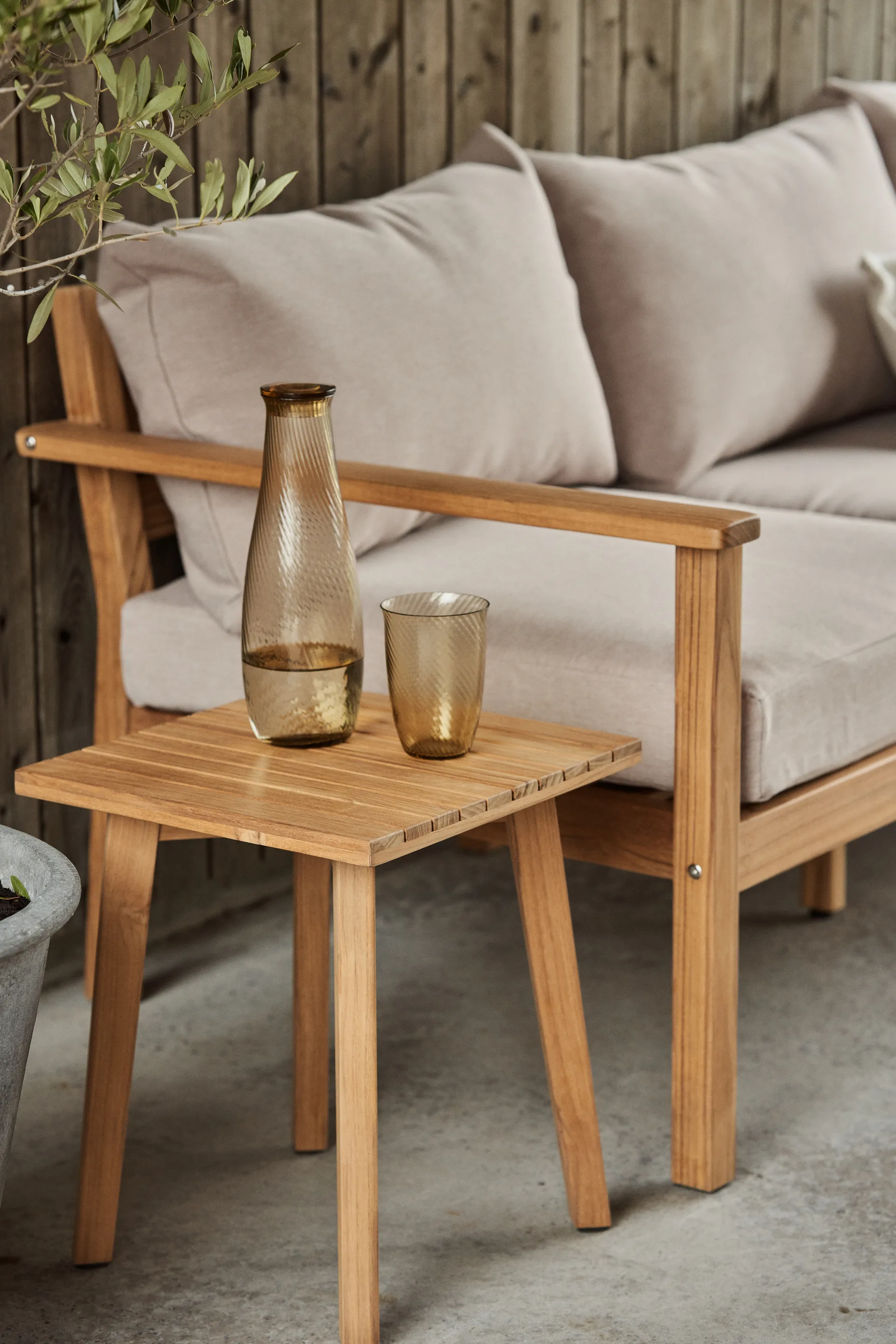 Mesa auxiliar Sköndal teca, 35x35x40 cm 1898