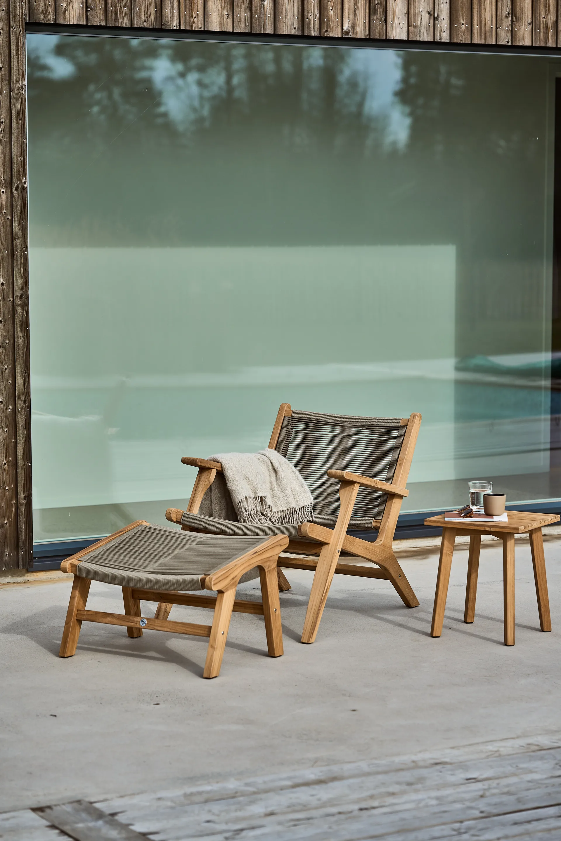 Reposapiés Sandvik, Teca 1898