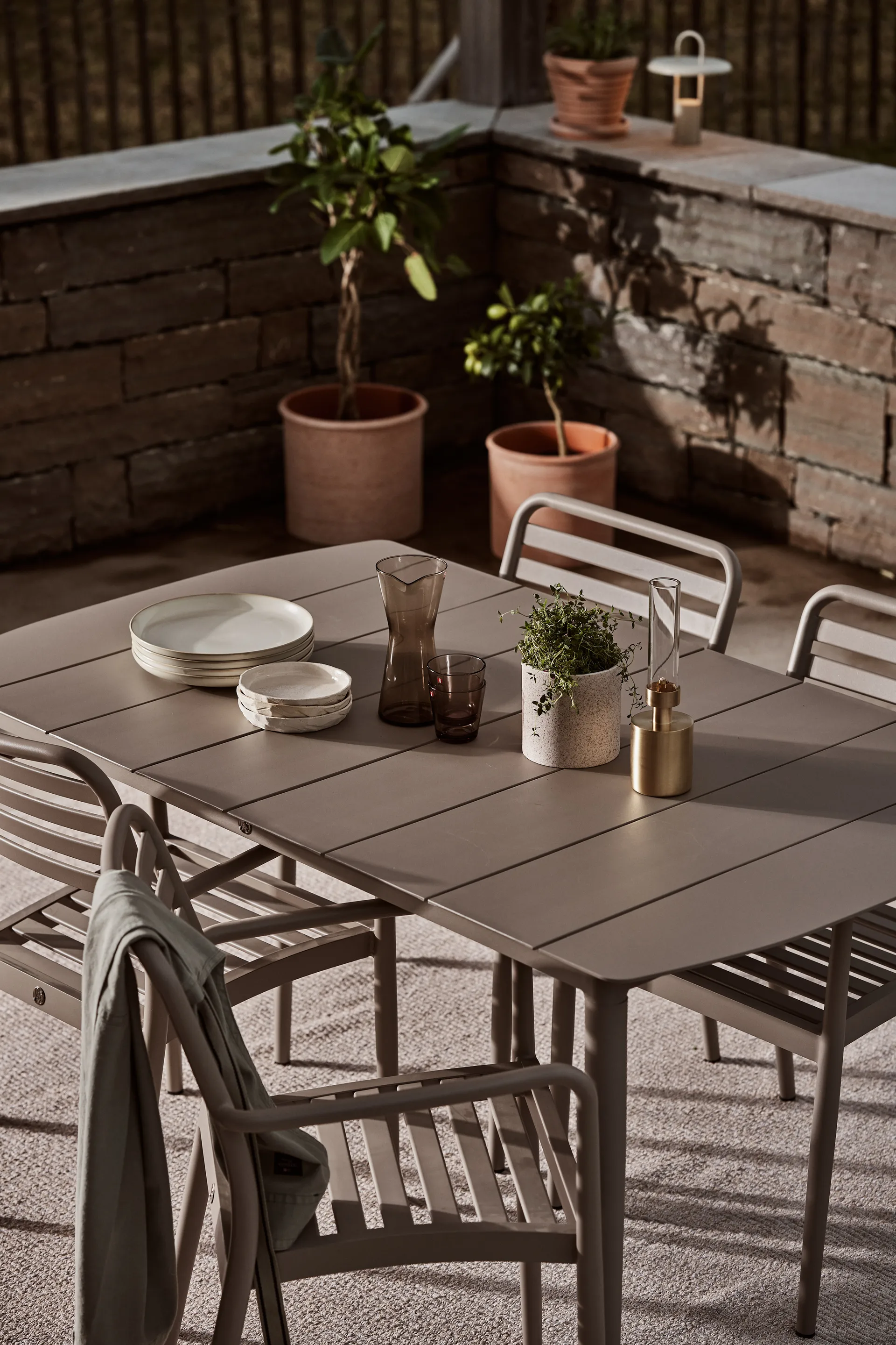 Silla Messina, Taupe 1898