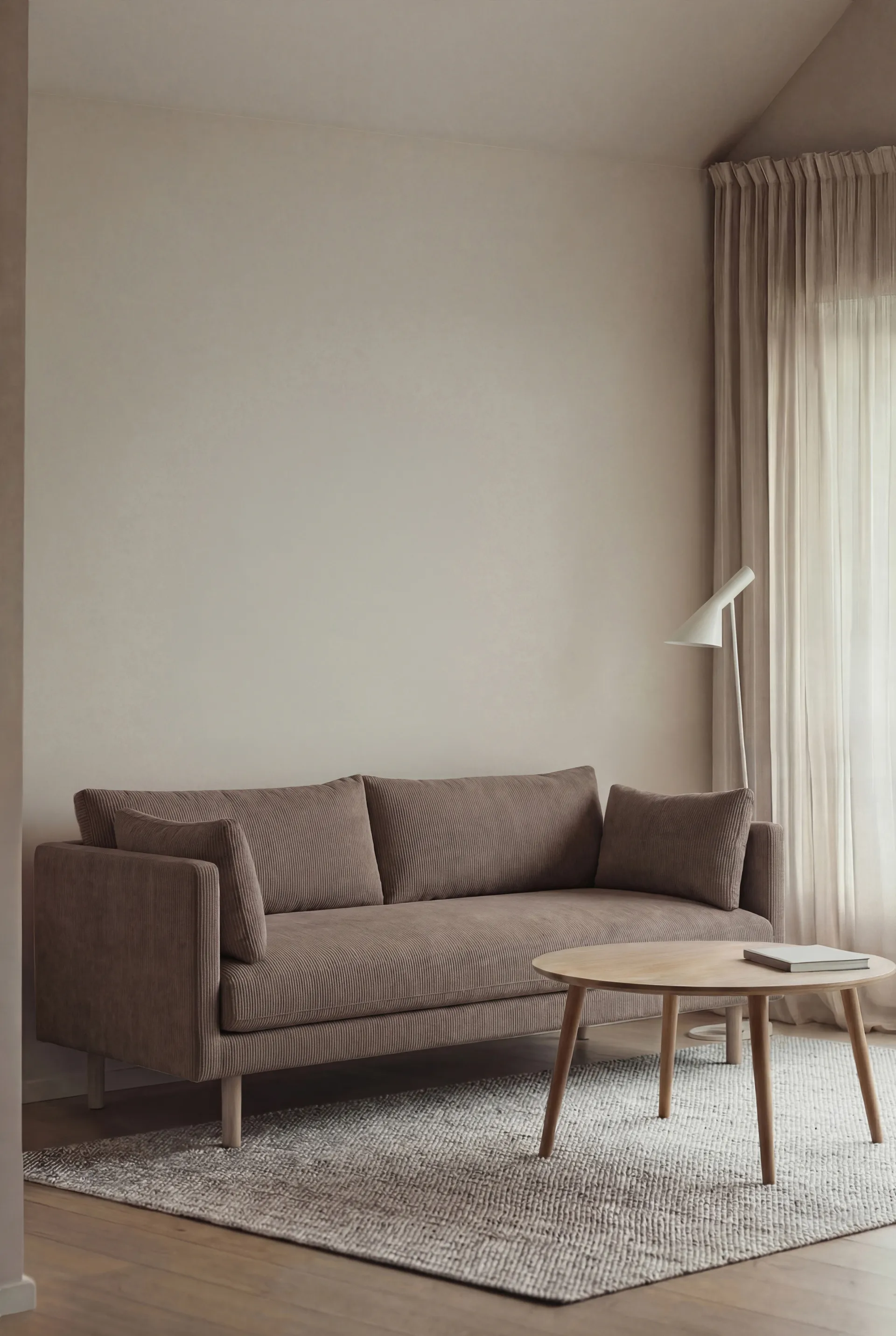 Sofá Linnevik, Jump Brown 1955-roble blanco aceitado, 2 plazas, sin faldón 1898