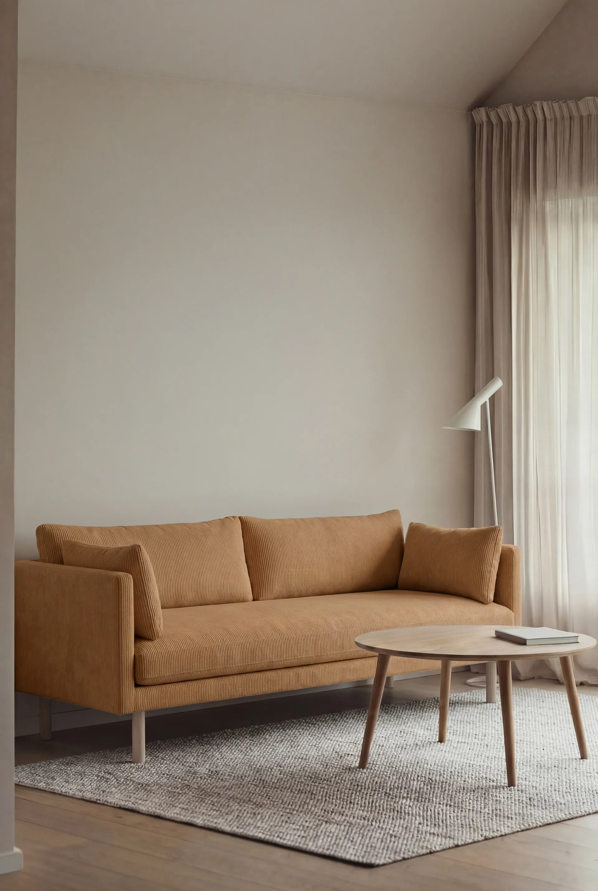 Sofá Linnevik, Jump Honey 1959-roble blanco aceitado, 3 plazas 1898