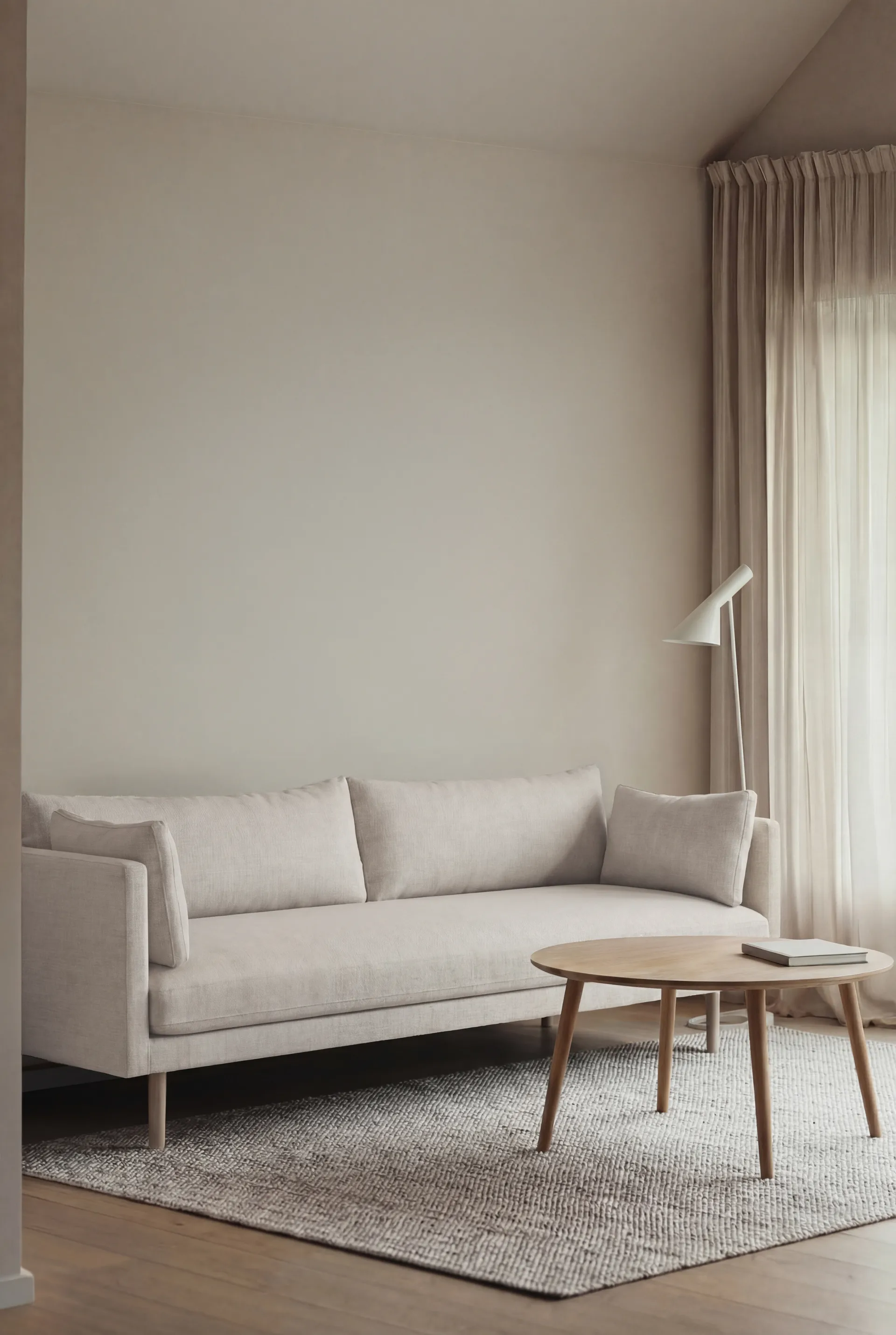 Sofá Linnevik, Same Off White 6671-roble blanco aceitado, 4 plazas, sin faldón 1898