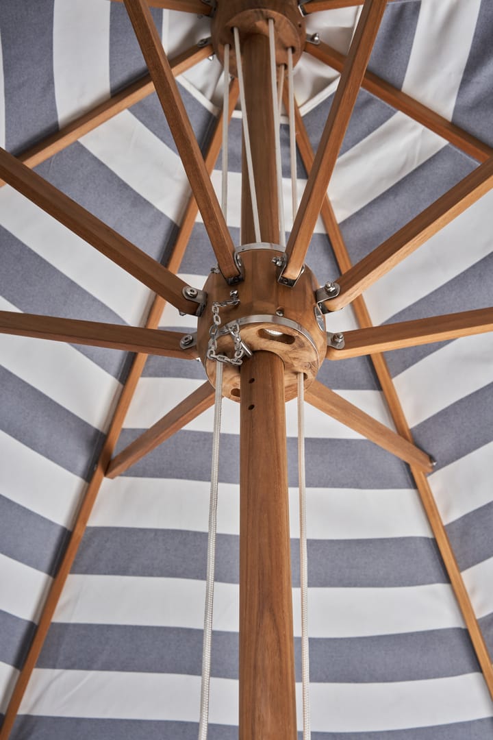 Sombrilla Hisshult Ø270 cm, Blue stripe-teak 1898