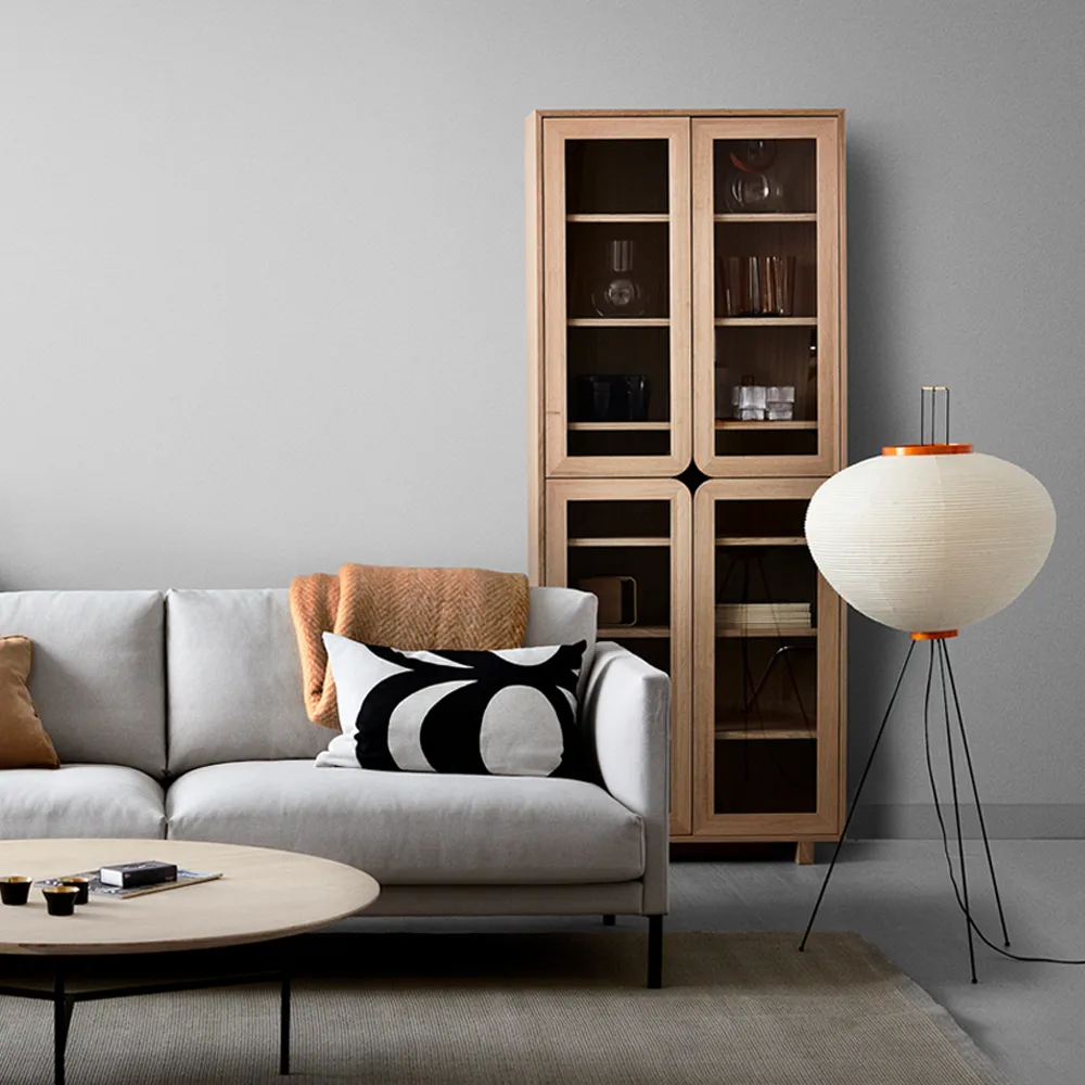 Vitrina alta Vidja, Roble pigmentado blanco 1898