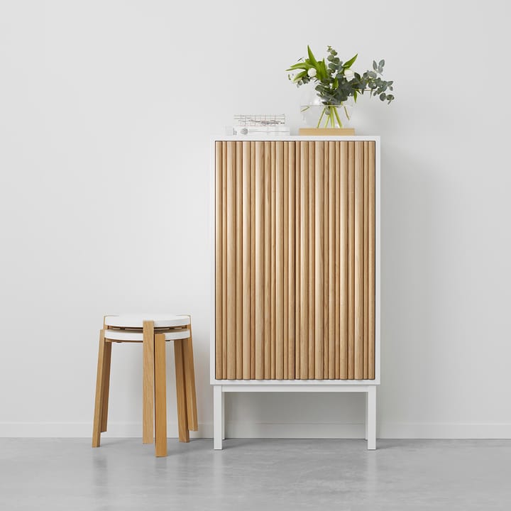 Aparador Collect 2013 roble, patas blancas A2