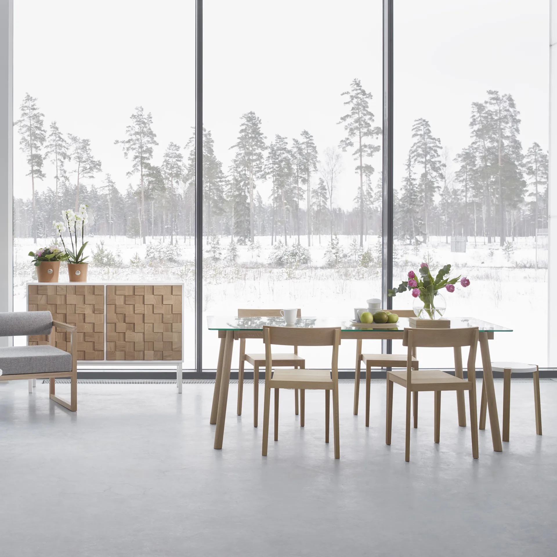 Corners Mesa, Roble aceitado blanco, vidrio A2