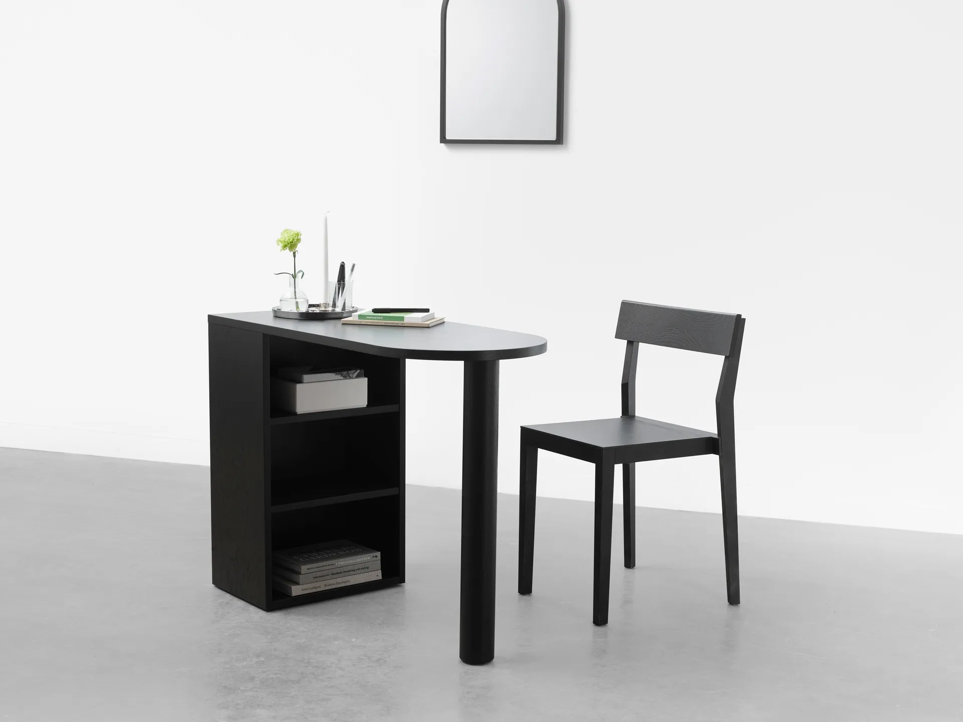 Escritorio Hub, Roble teñido en negro, 100×73×43 cm A2