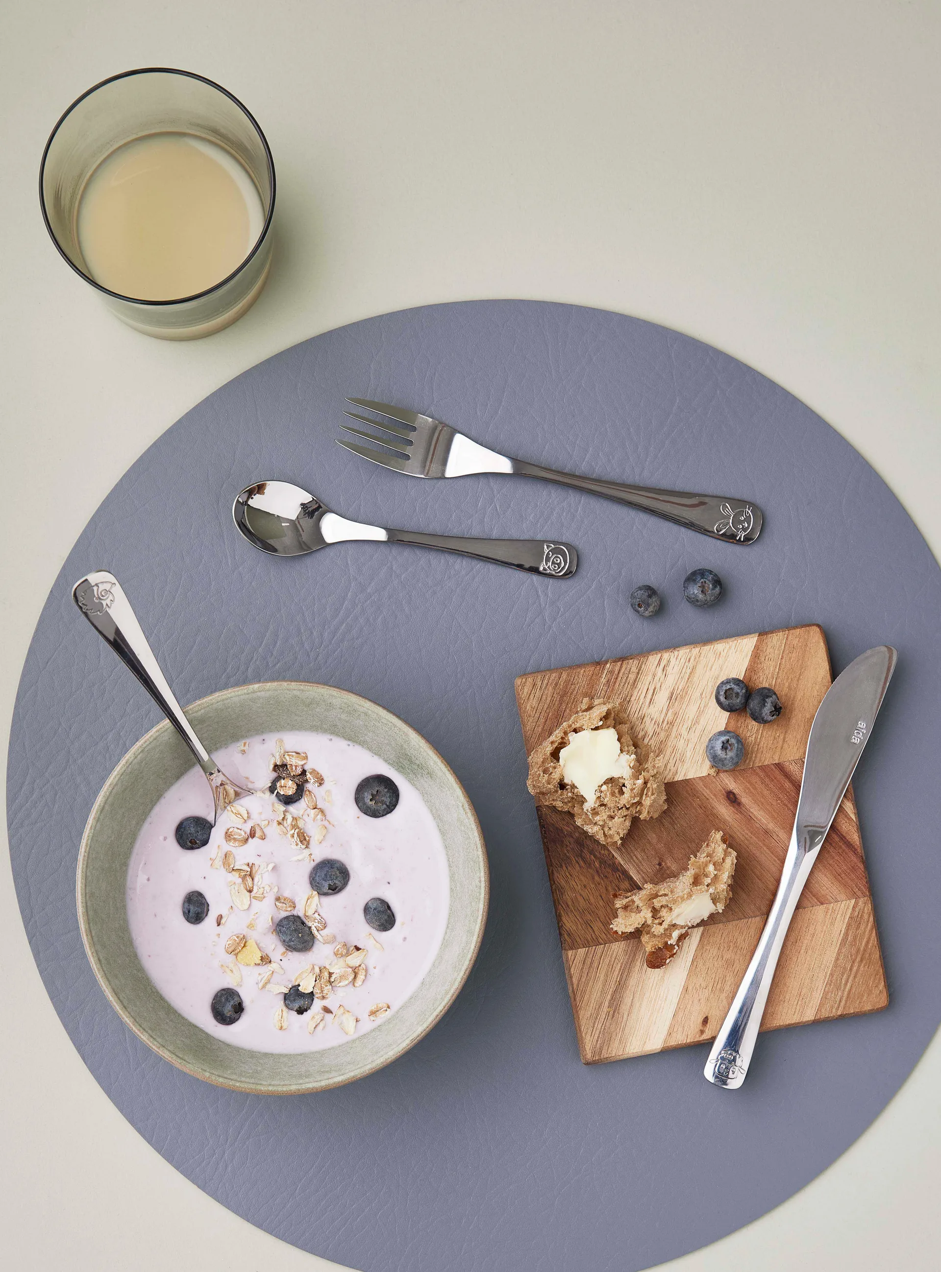 4 Tablas de cortar dibujo en espiga 12x15 cm, Madera de acacia Aida