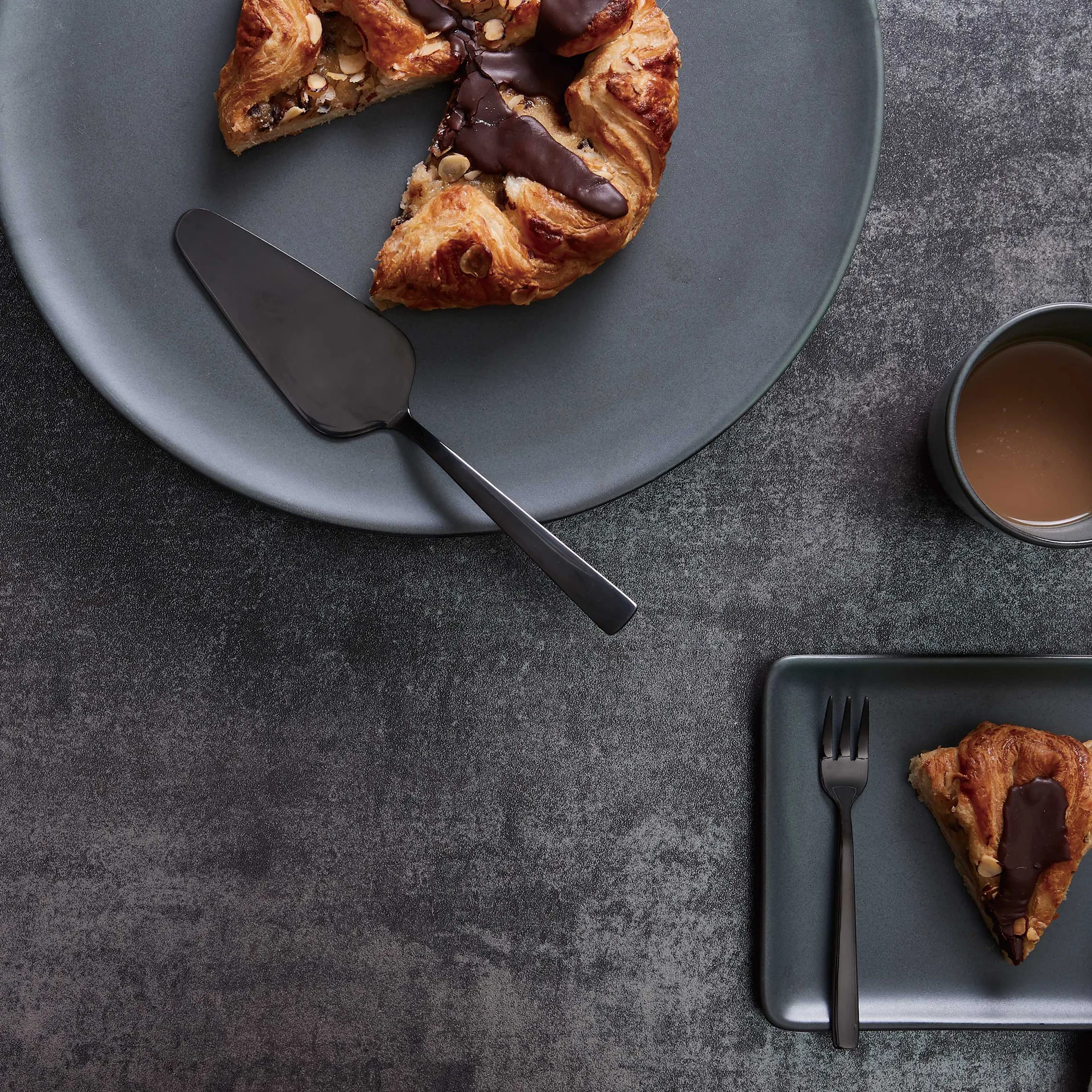 4 Tenedores para tarta Raw, negro Aida