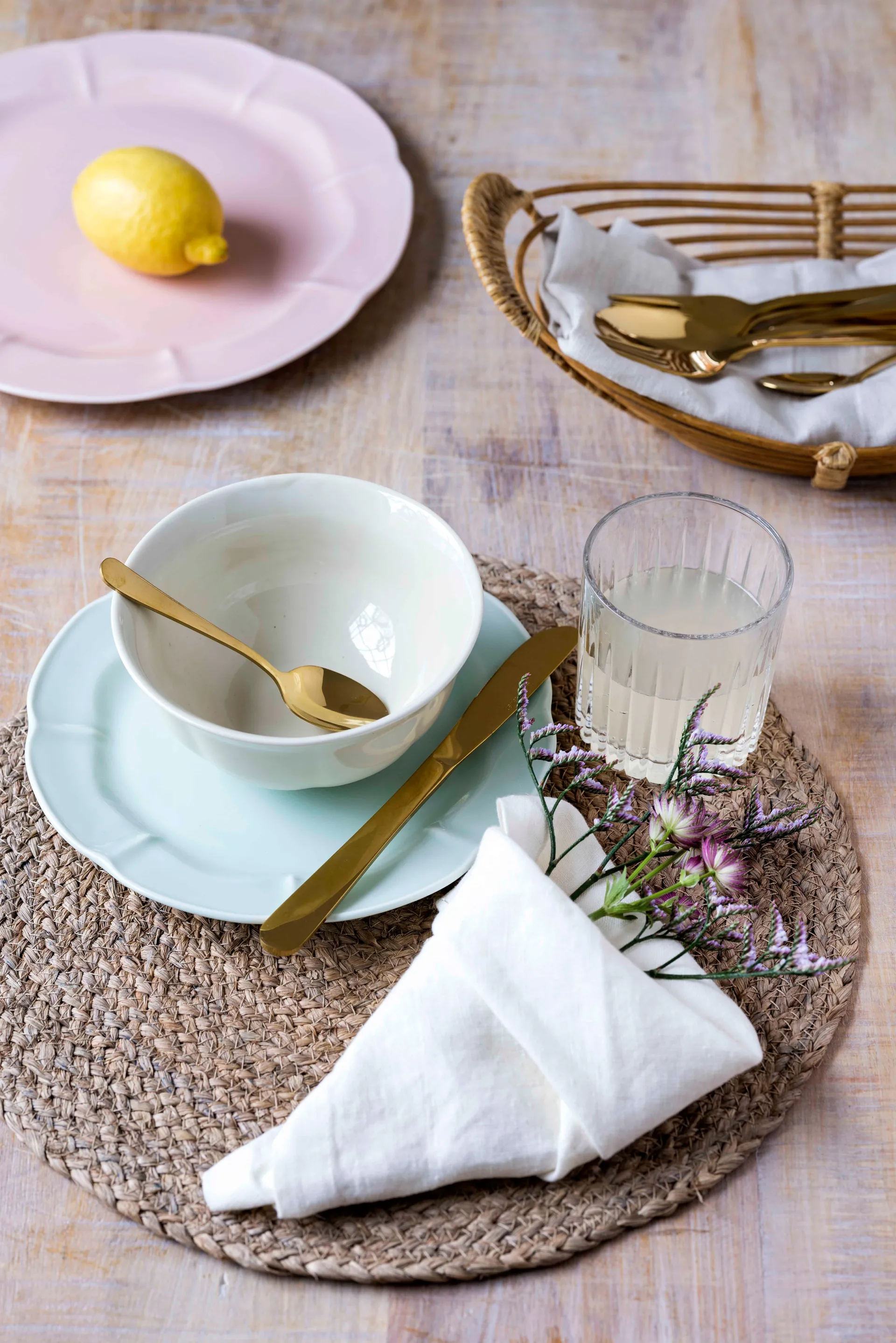 Platillo Søholm Solvej 22 cm, Powder blue Aida