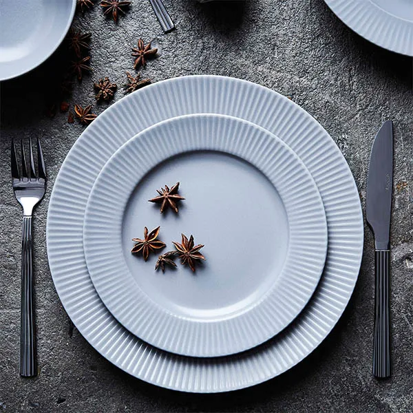 Plato Groovy Ø 27 cm, gris Aida