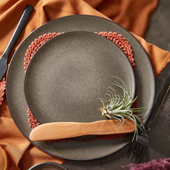 Plato Raw Ø28 cm, Forest brown Aida