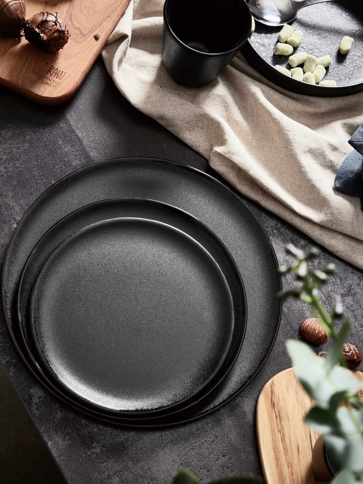Plato Raw Ø28 cm, Titanium black Aida