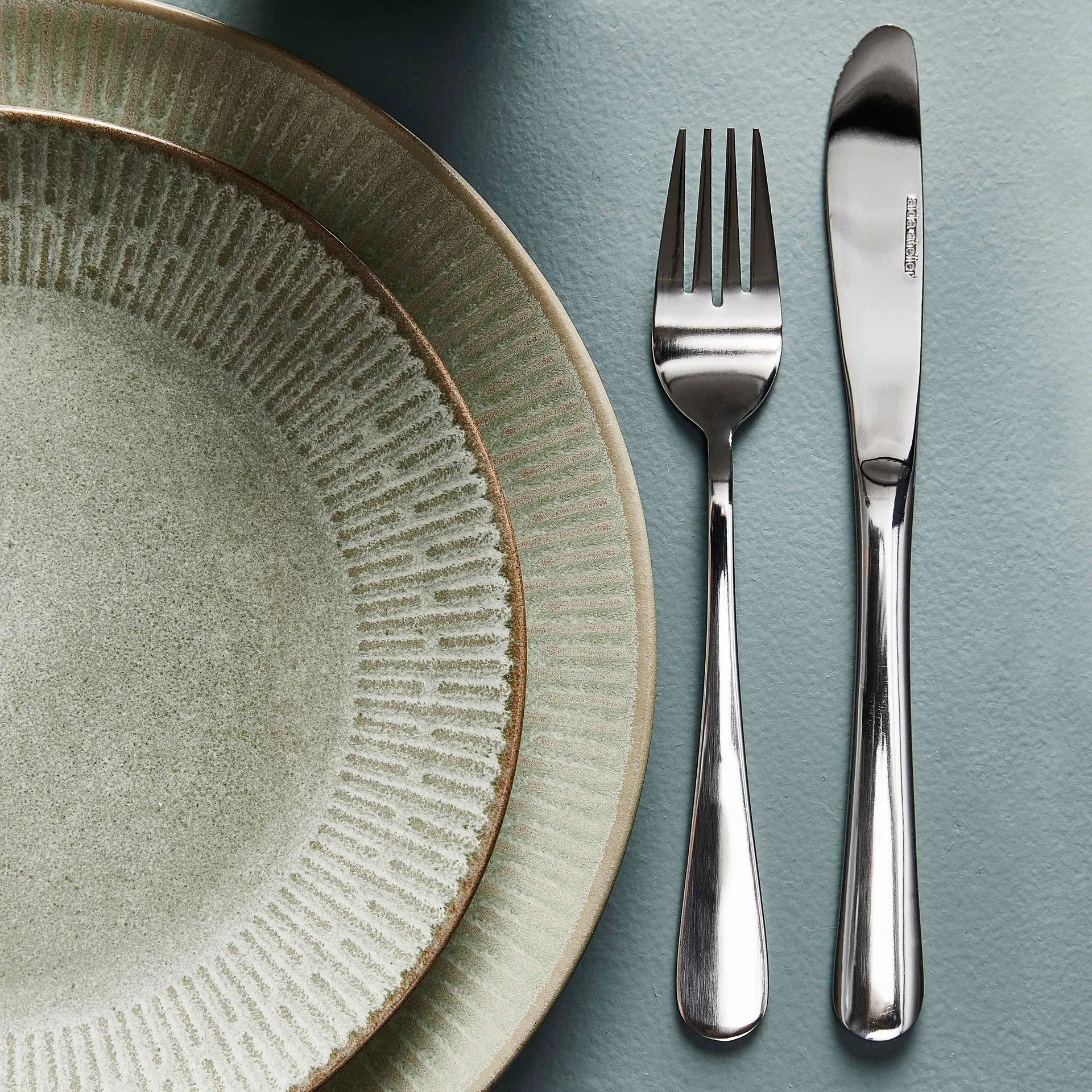 Plato Relief 27 cm, verde Aida