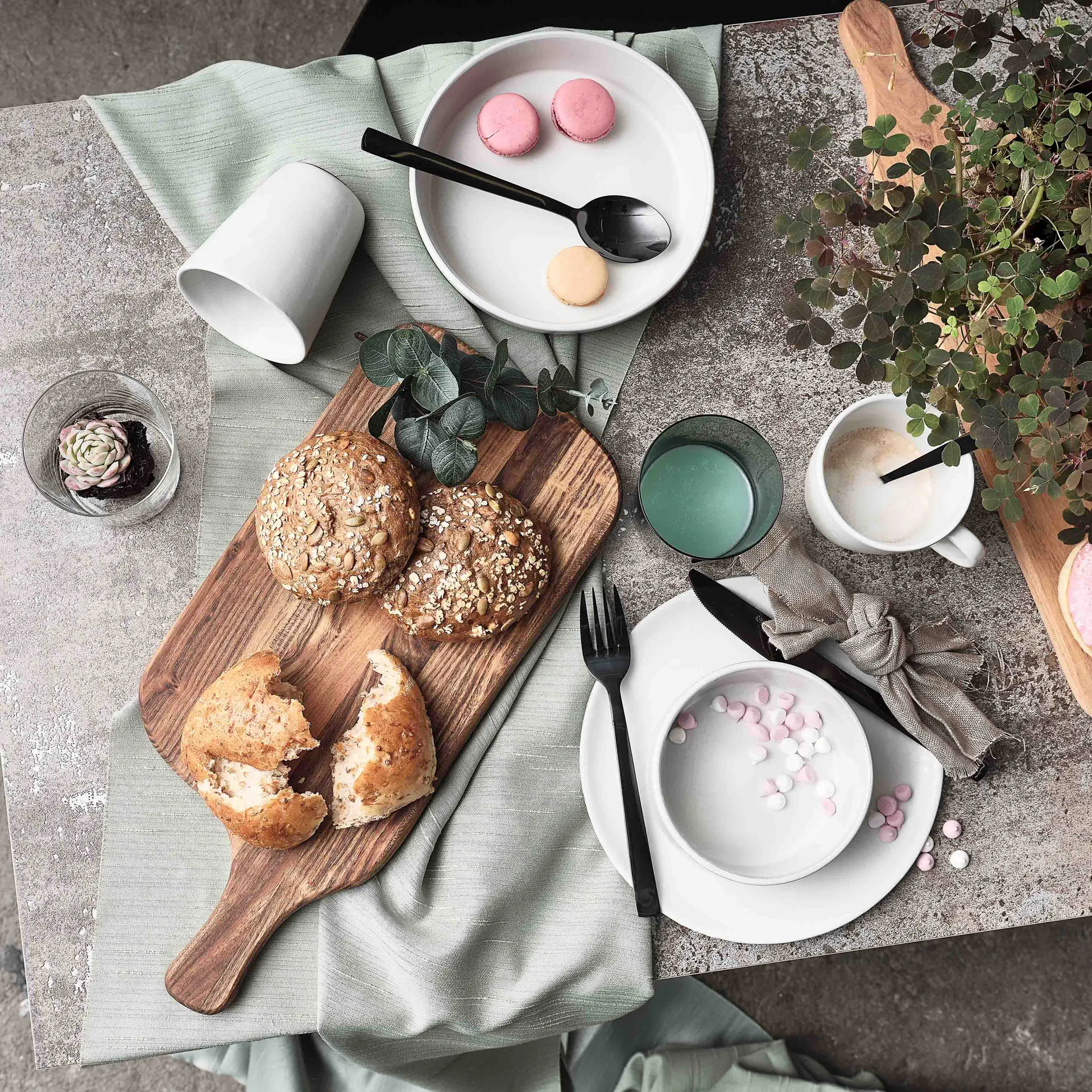 Taza con asa Raw 35 cl, Arctic white Aida