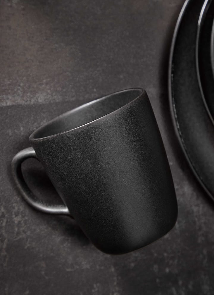 Taza con asa Raw 35 cl, Titanium black Aida