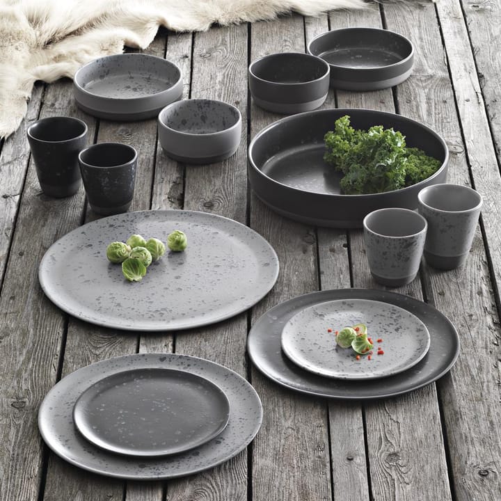 Taza Raw 30 cl, gris con puntos Aida
