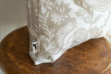 Funda de cojín Granatäpple 50x50 cm - Beige - Almedahls