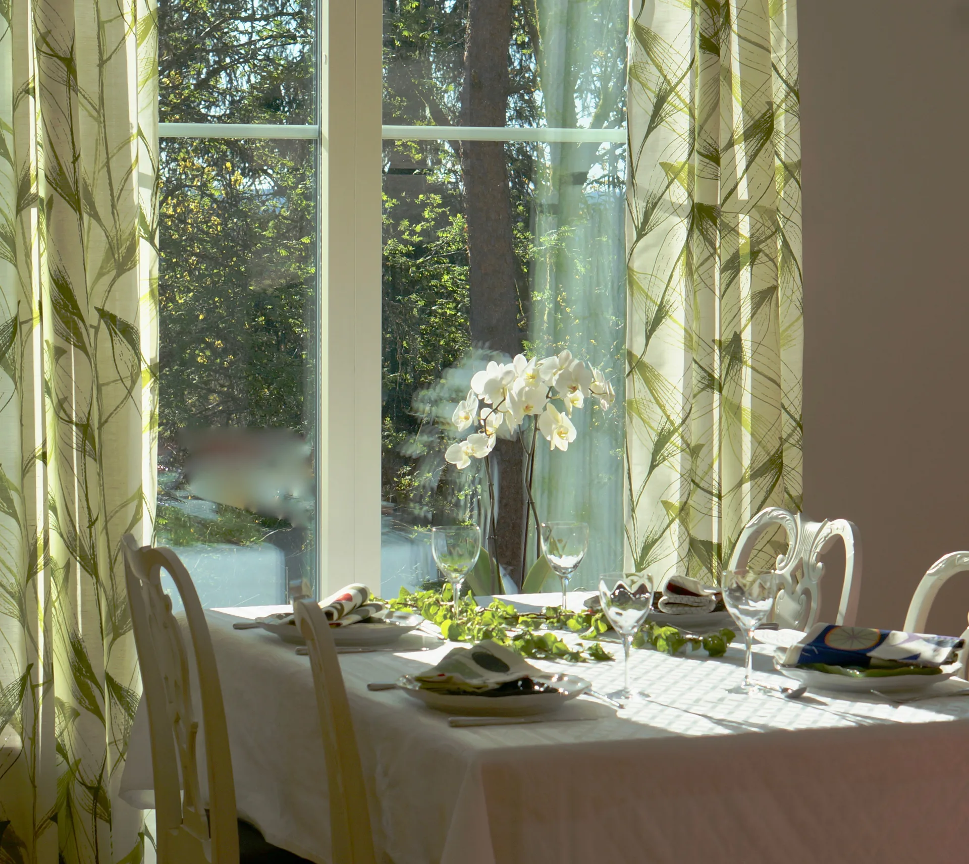 Mantel Draken 150x300 cm, blanco Almedahls