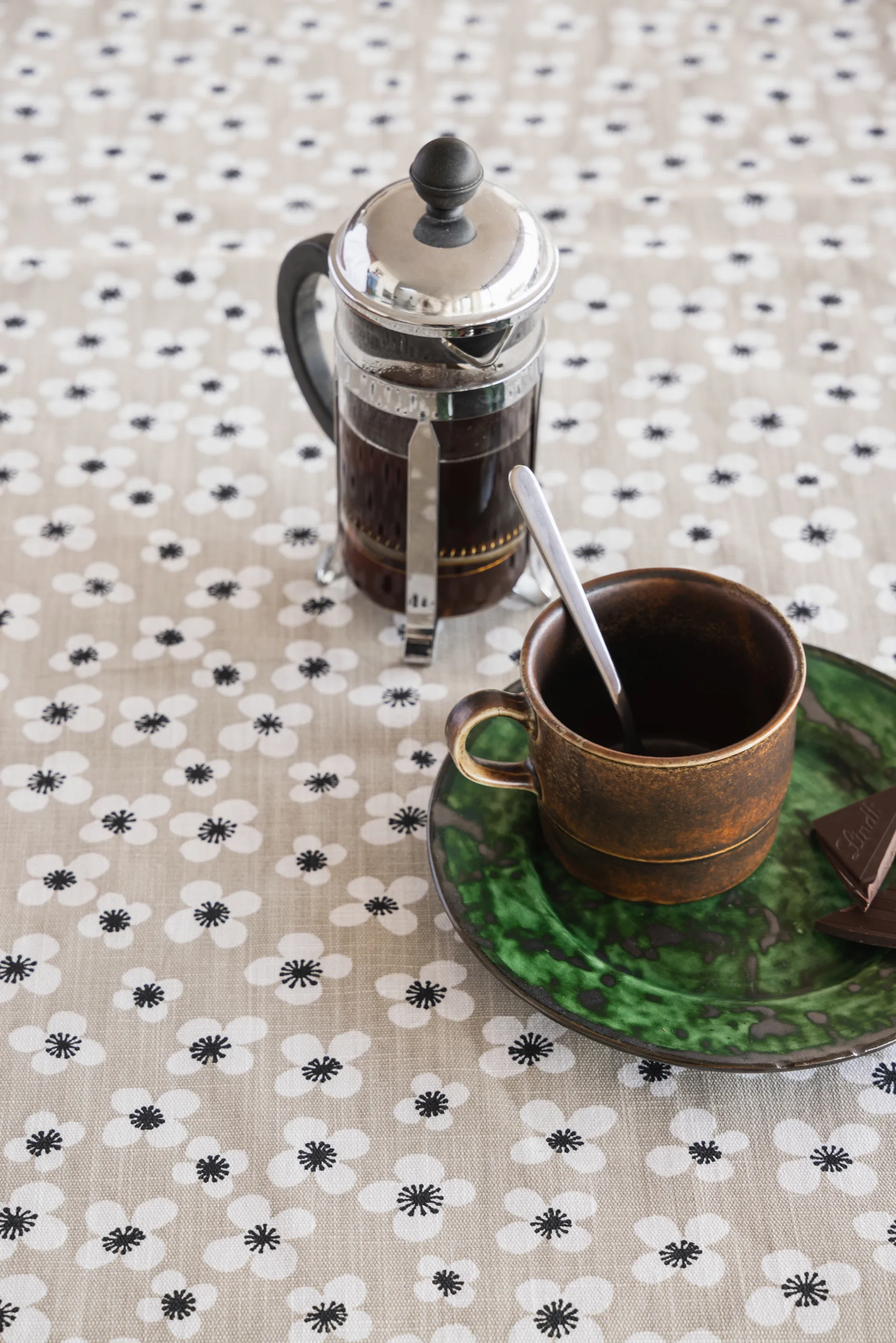 Mantel encerado Belle Amie, Beige, 145x220 cm Almedahls