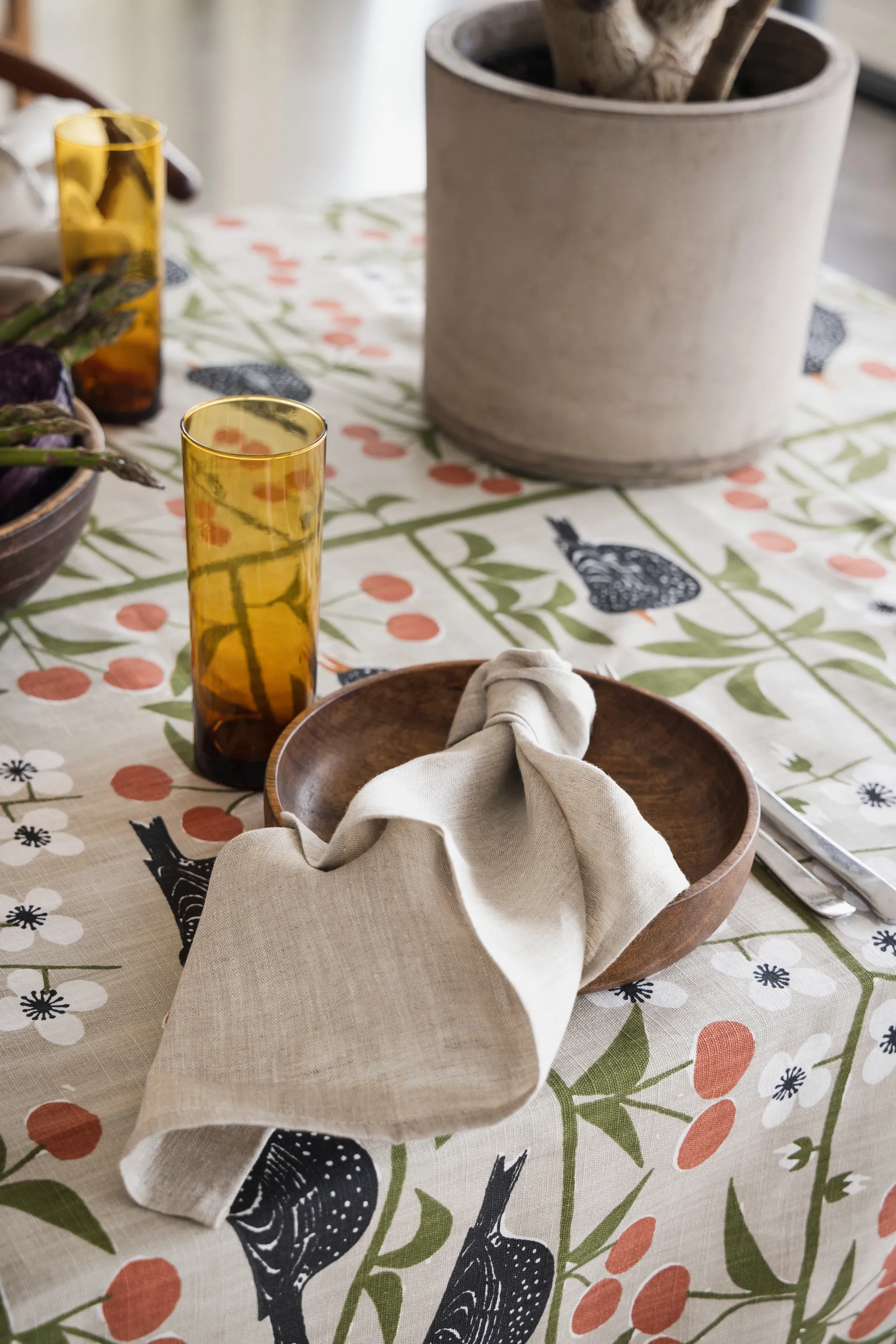 Mantel Körsbärsträdgården, Beige, 145x250 cm Almedahls