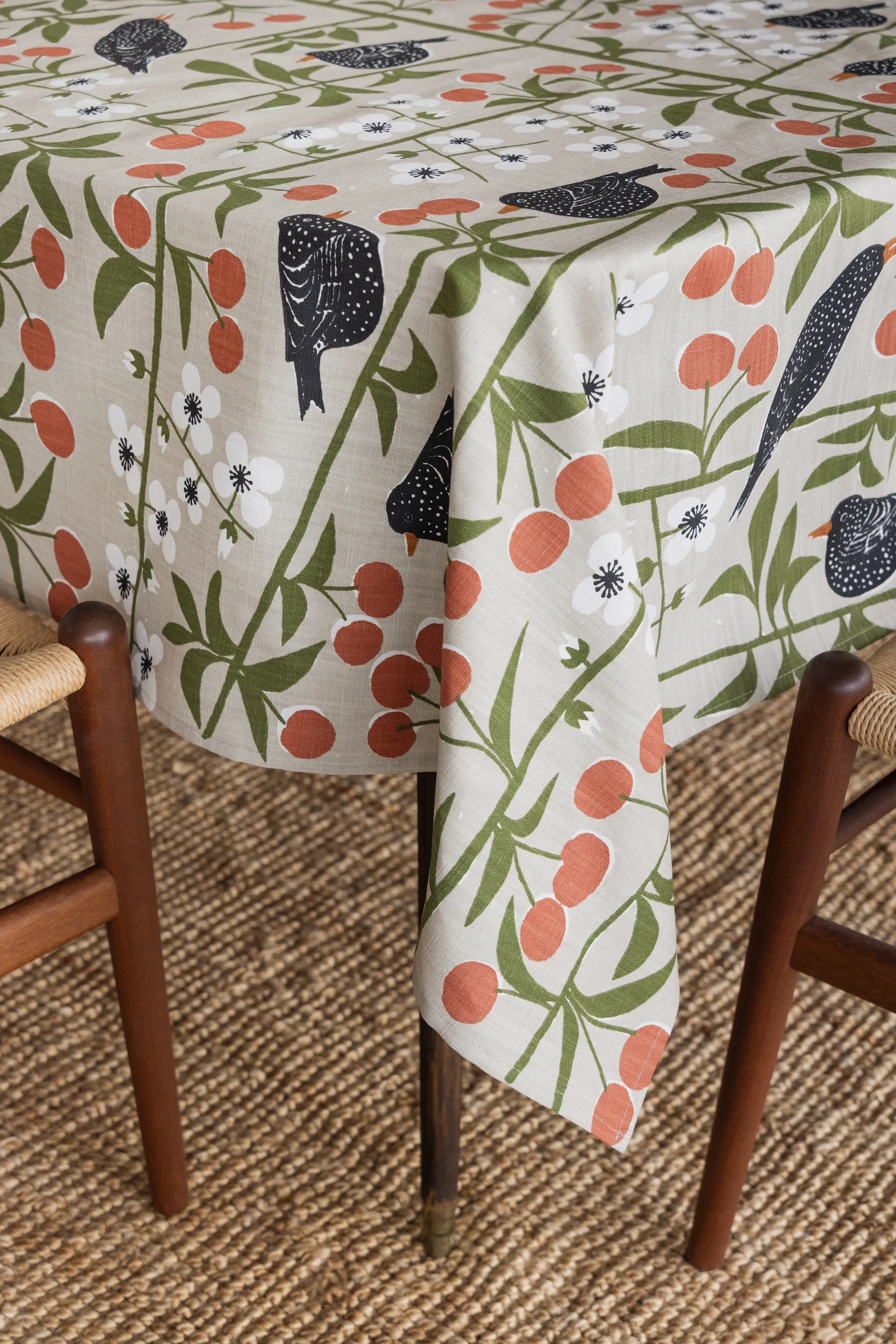 Mantel Körsbärsträdgården, Beige, 145x250 cm Almedahls