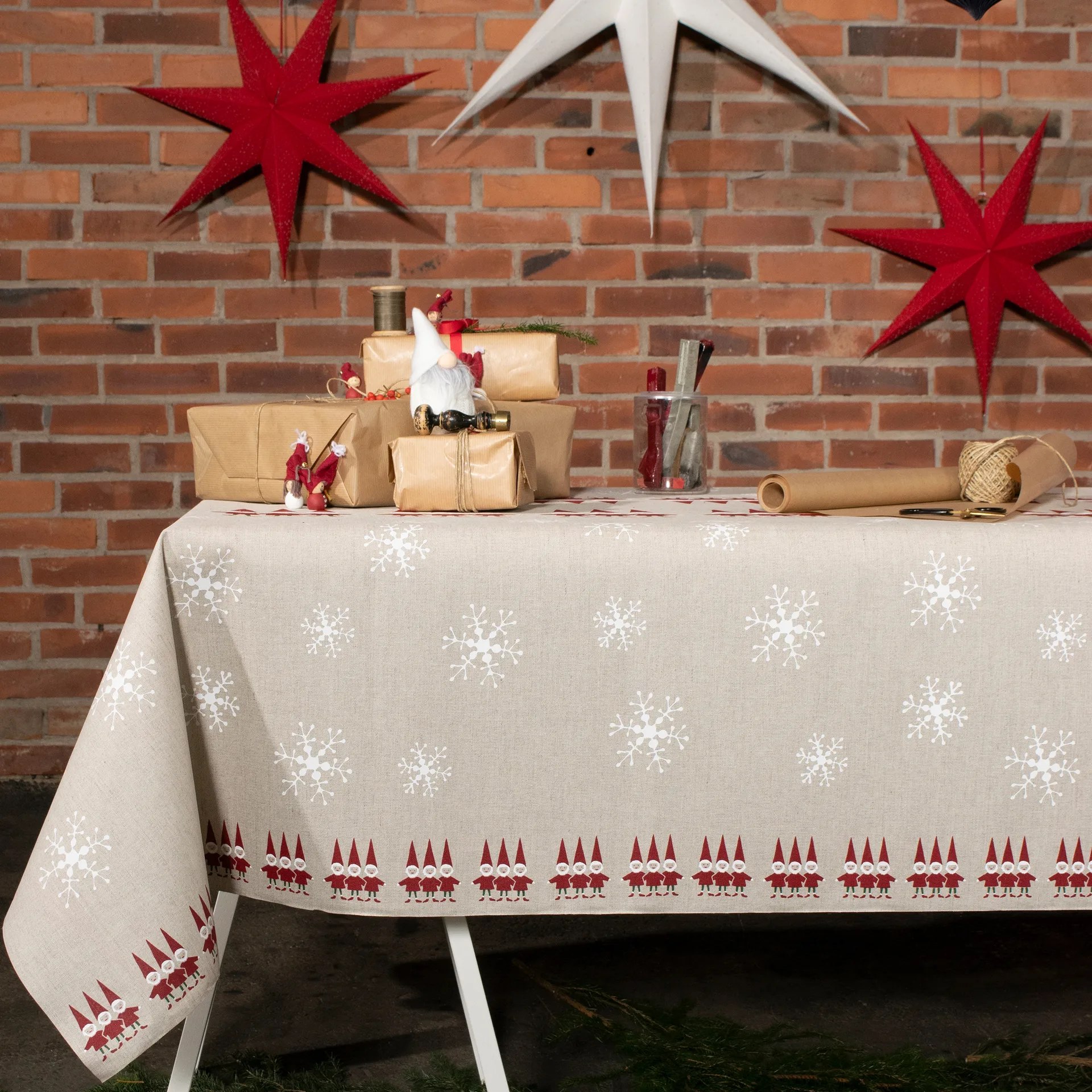 Tela Tomtenisse large santa, Beige Almedahls