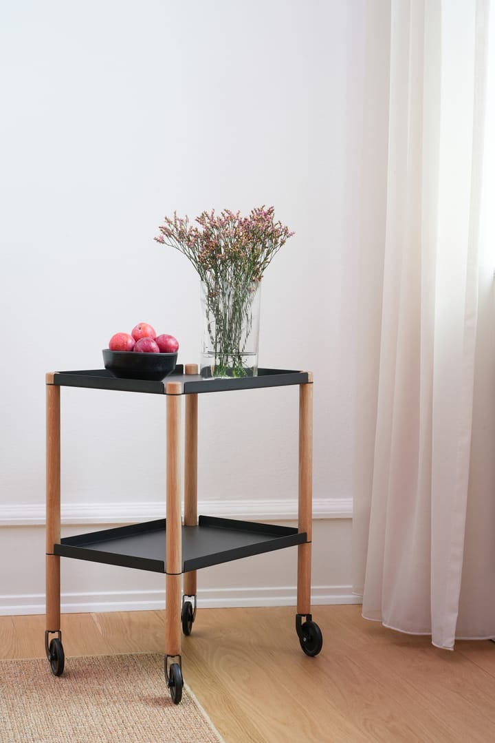 Mesa Connect , Roble aceitado, metal negro Andersen Furniture