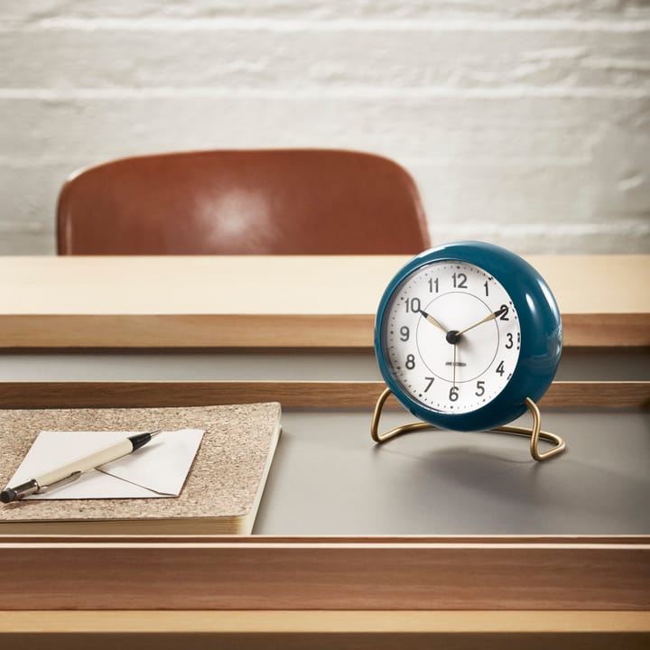 Despertador AJ Station, azul marino, azul marino Arne Jacobsen Clocks