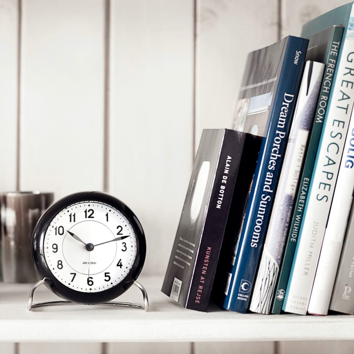 Despertador AJ Station, negro, negro Arne Jacobsen Clocks
