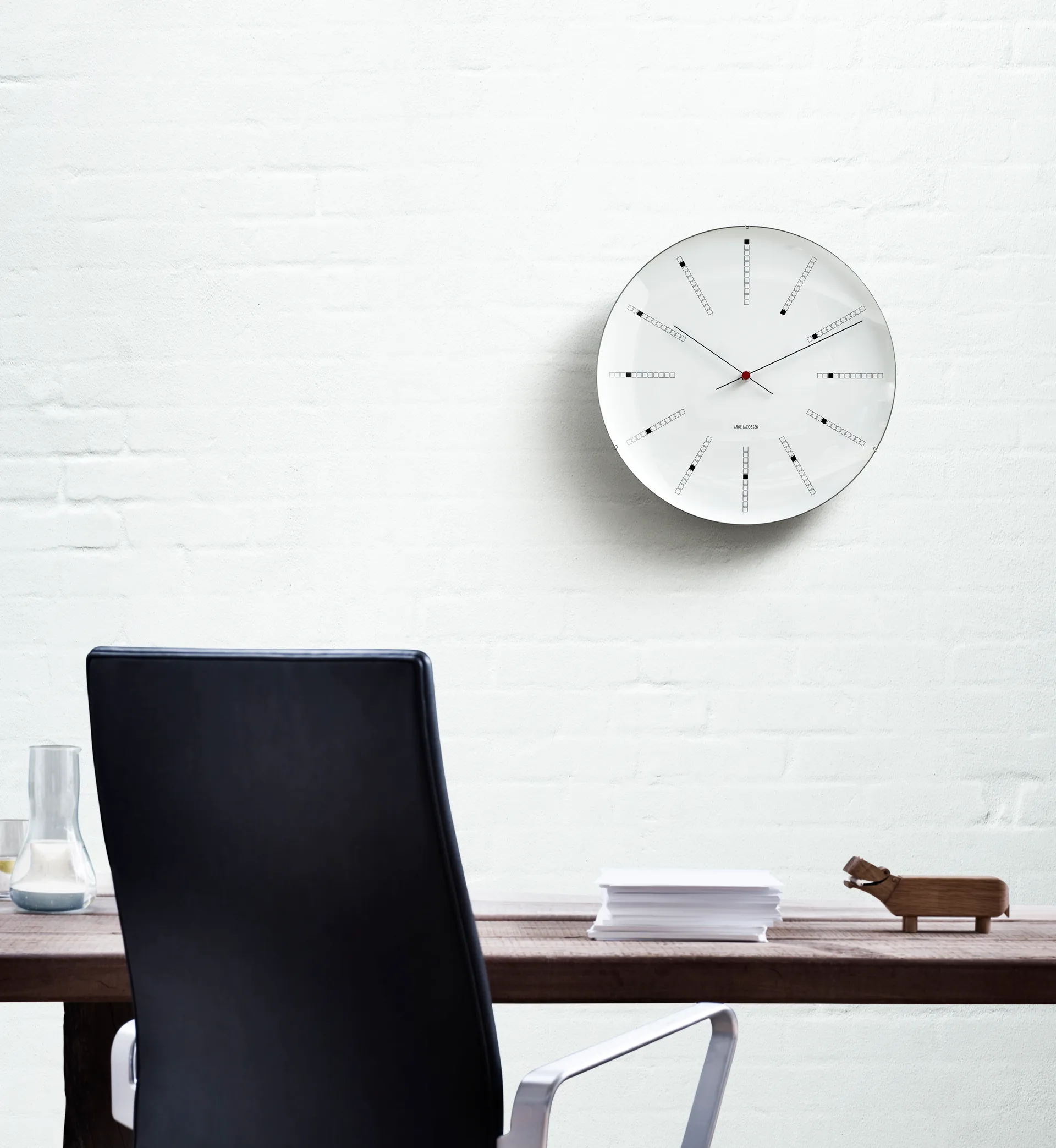 Reloj de pared AJ Bankers, Ø 29 cm Arne Jacobsen Clocks