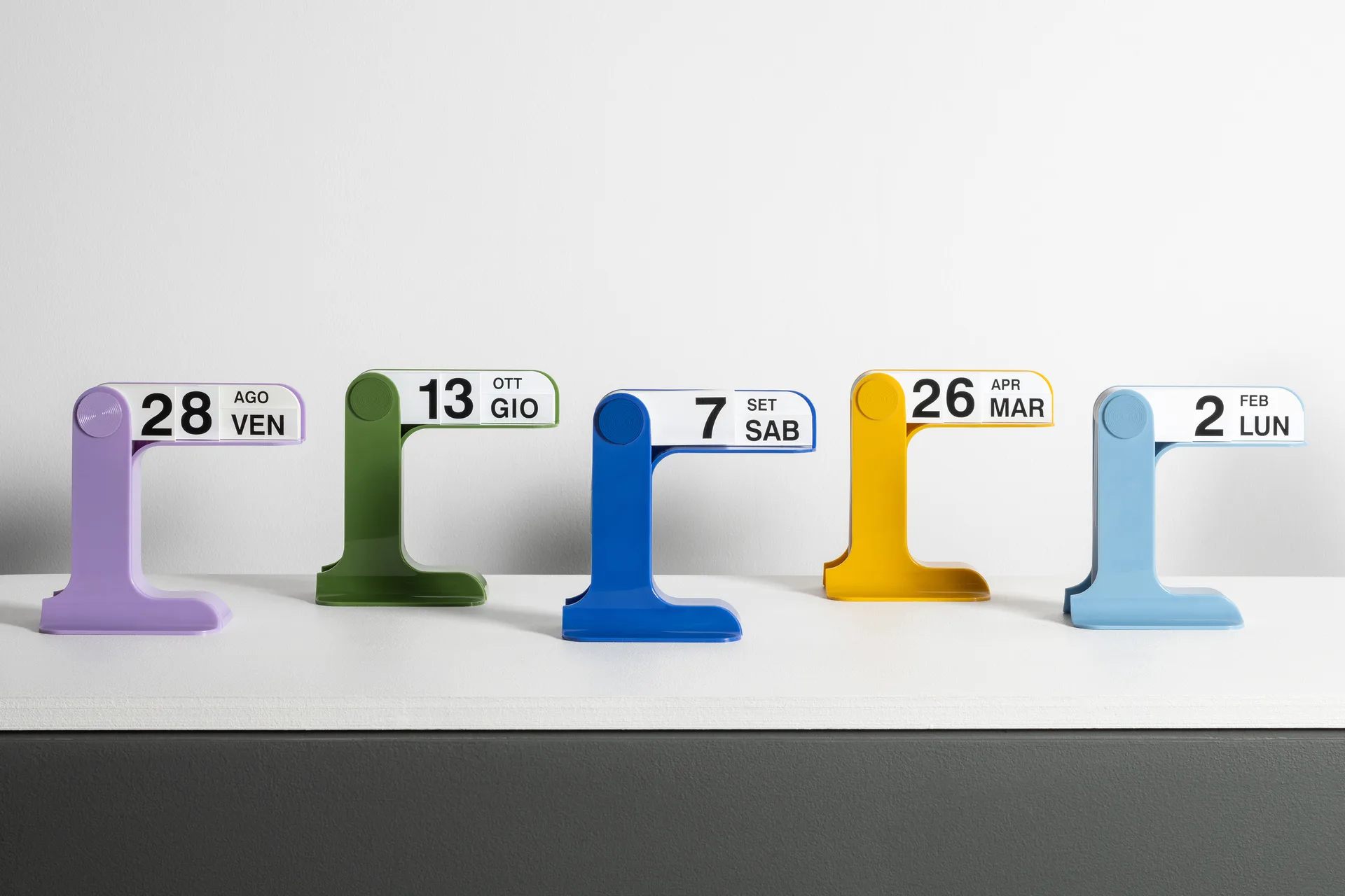 Calendario perpetuo Timor, Azul claro Artemide