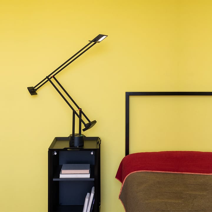Lámpara de mesa Tizio, negro Artemide