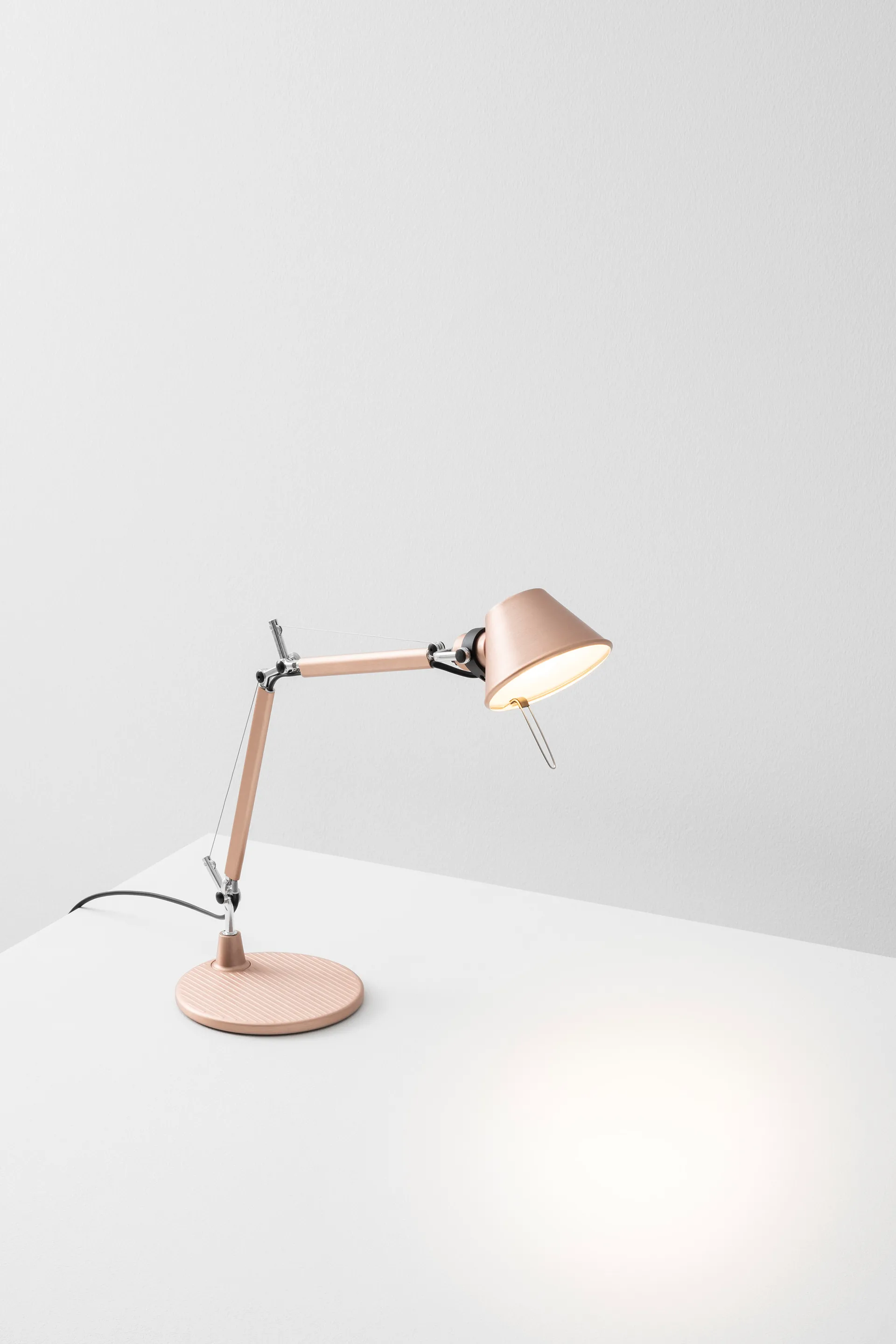Lámpara de mesa Tolomeo Micro Special Edition, Cobre Artemide