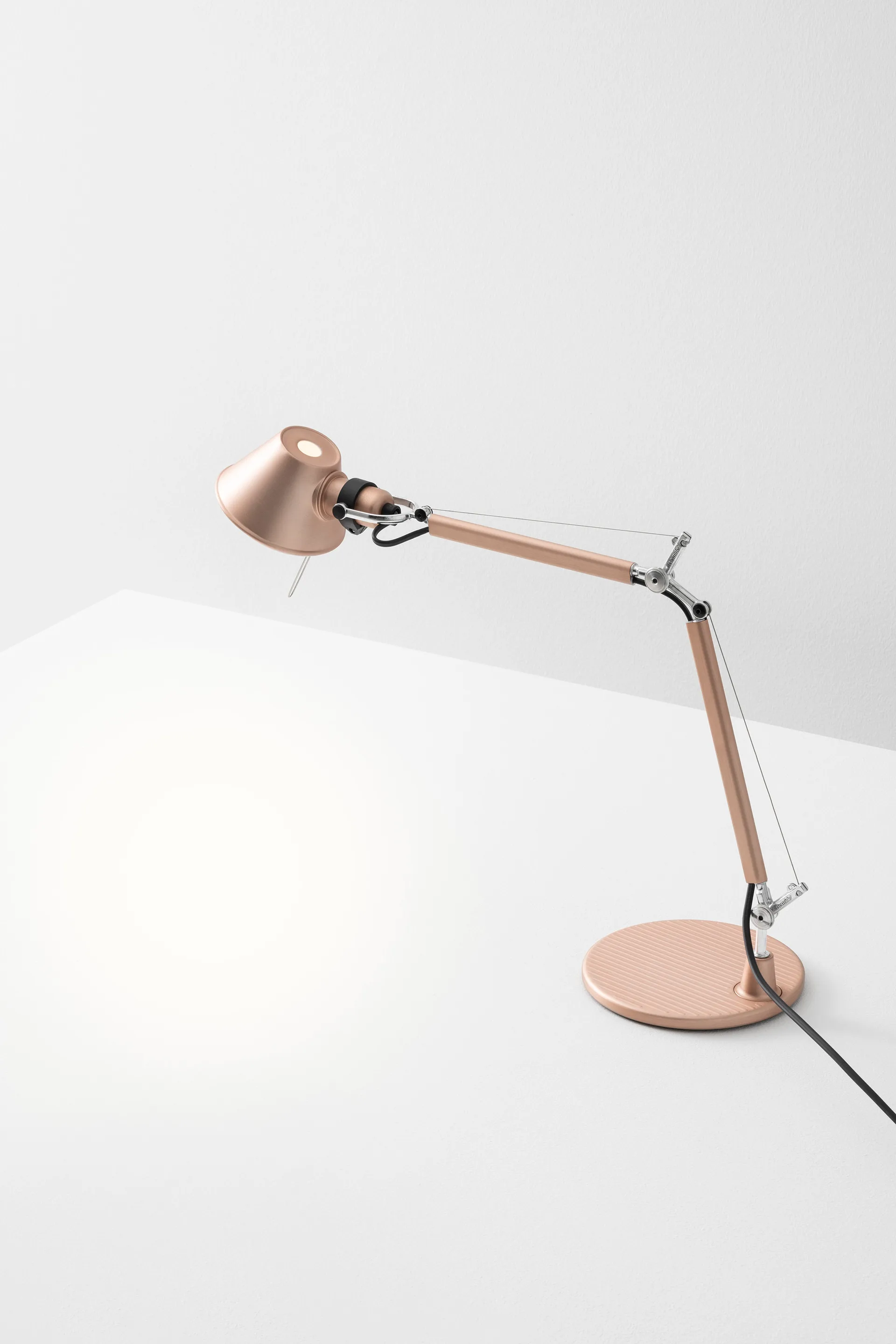 Lámpara de mesa Tolomeo Micro Special Edition, Cobre Artemide