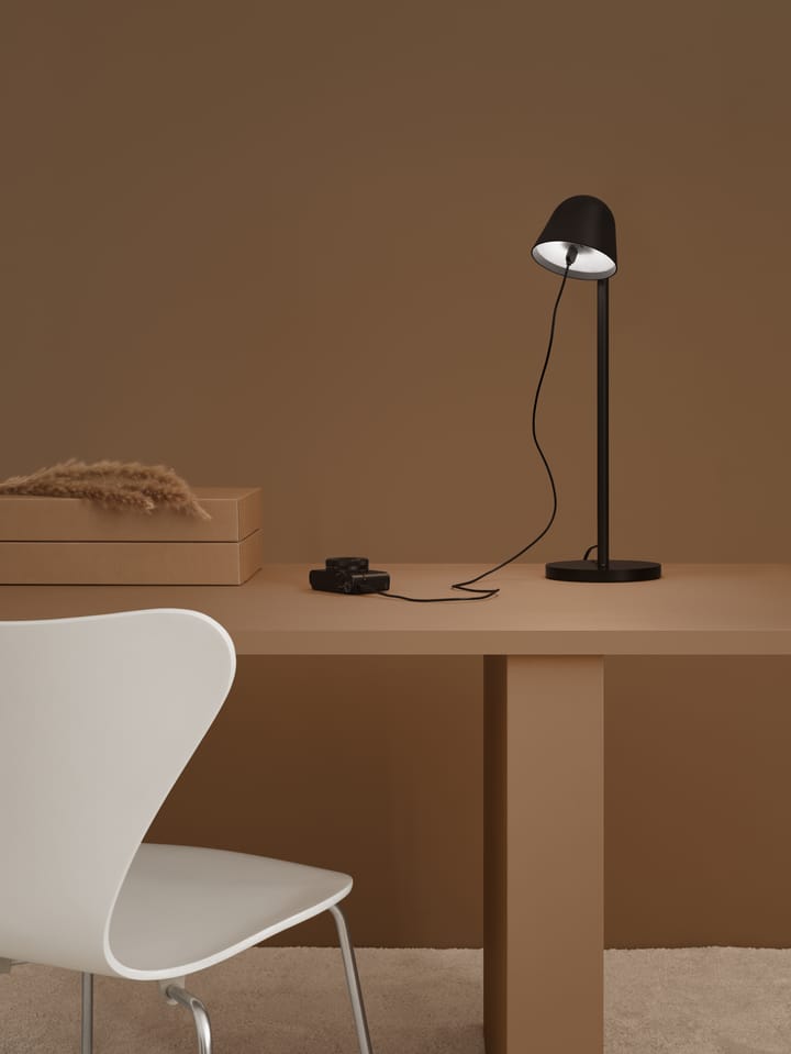 Lámpara de mesa Charge 57,3 cm - negro - Ateljé Lyktan