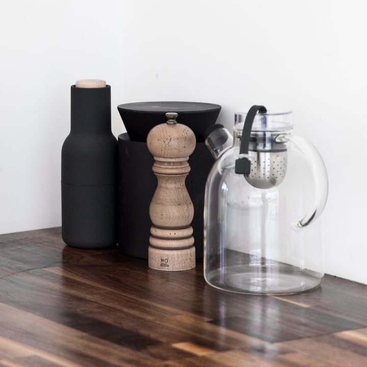 2 molinillos de especias Bottle, Ash-carbon (tapa de haya) Audo Copenhagen