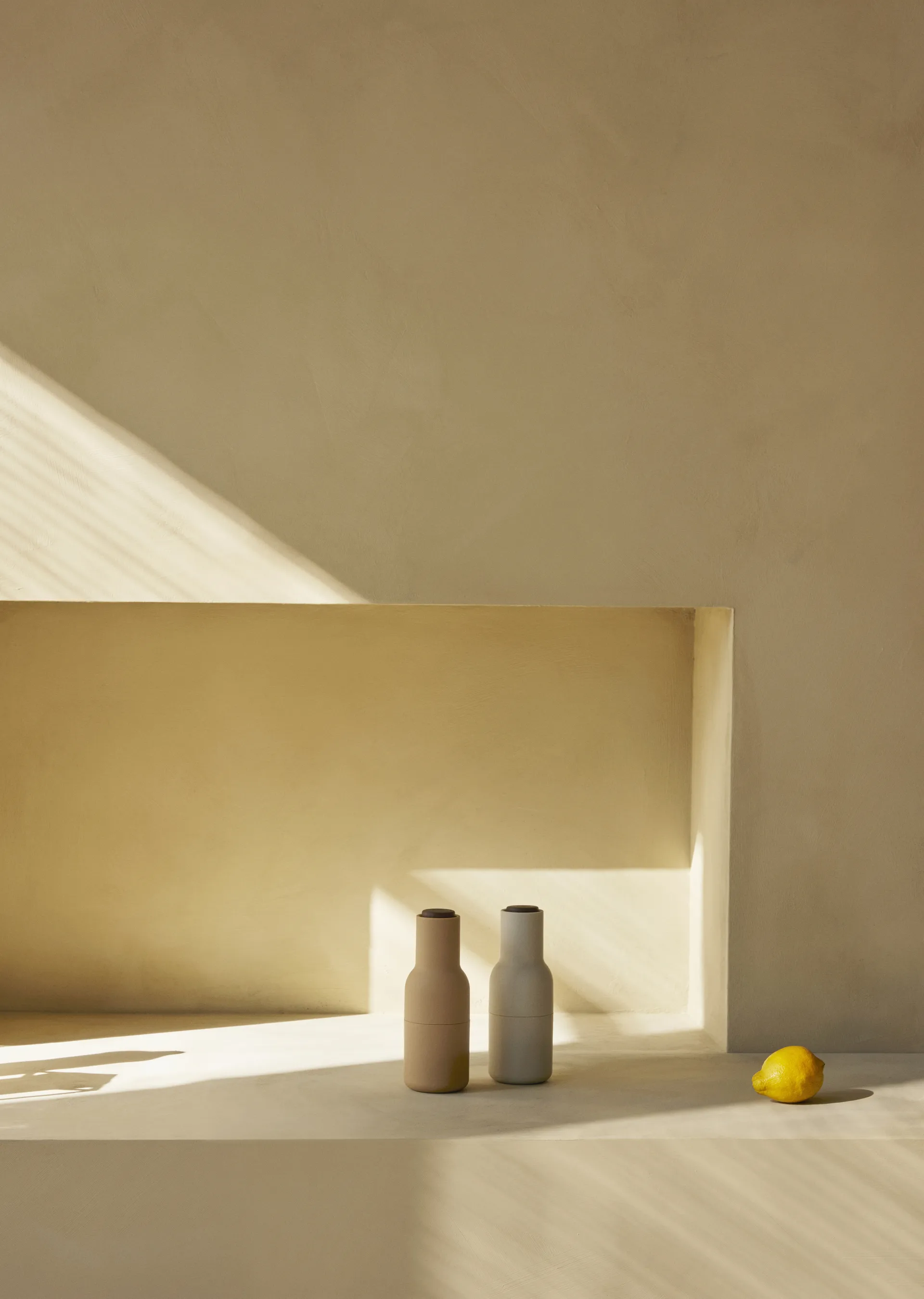 2 molinillos de especias Bottle, Barley-nogal Audo Copenhagen